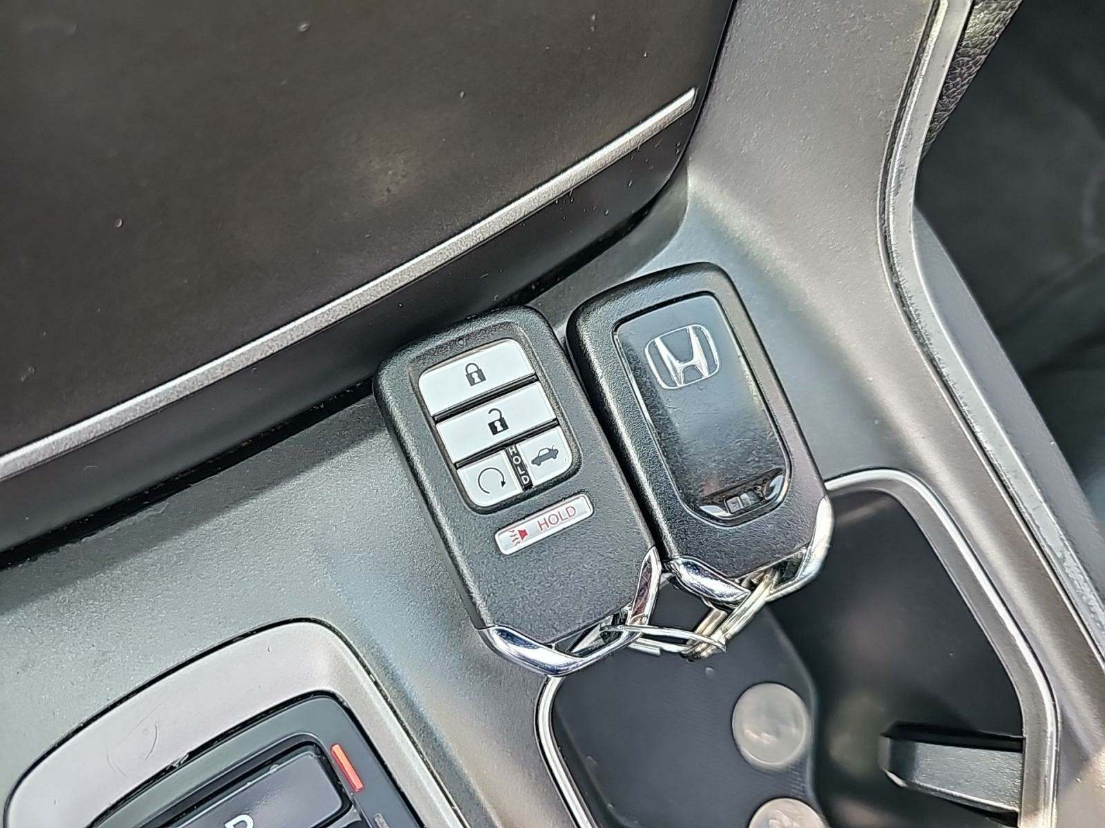 2019 Honda Accord Touring FWD