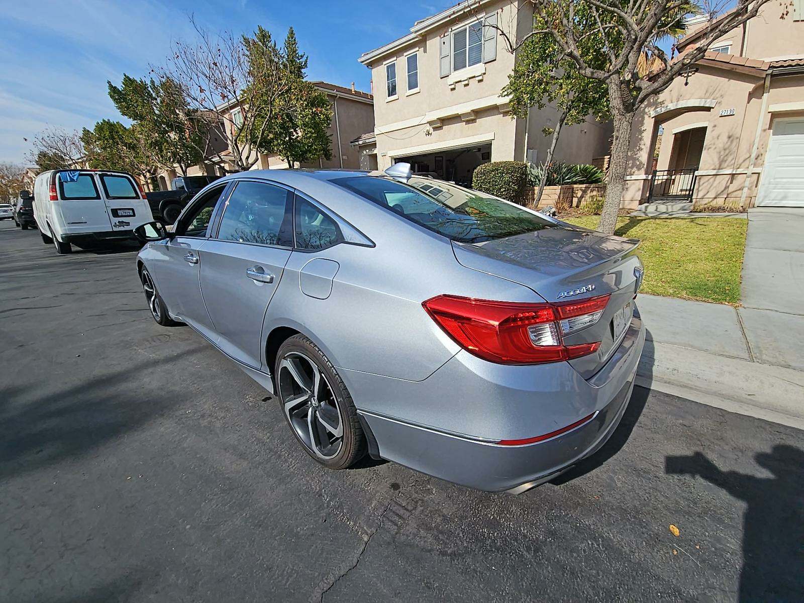 2019 Honda Accord Touring FWD