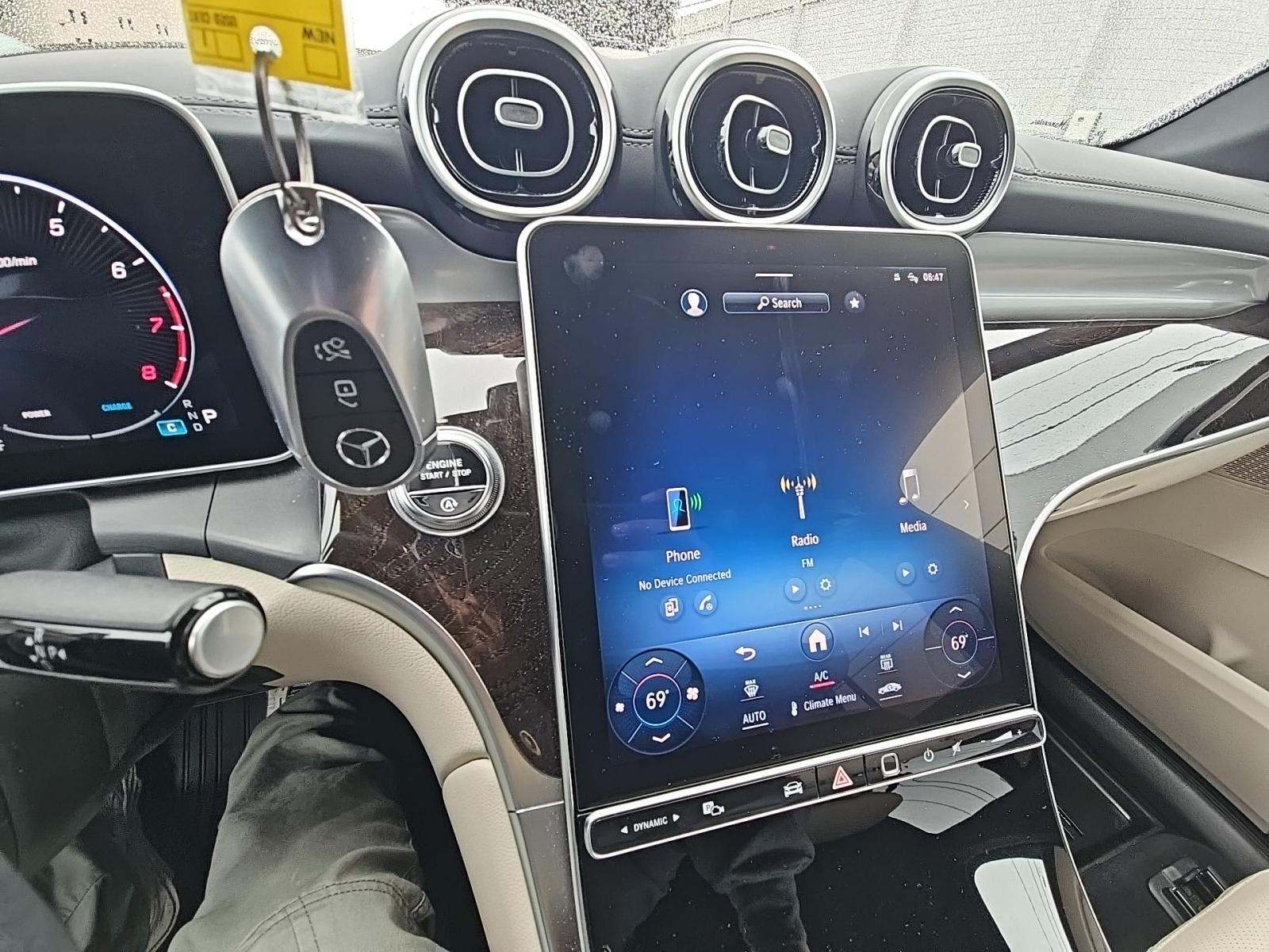 2023 Mercedes-Benz GLC GLC 300 AWD