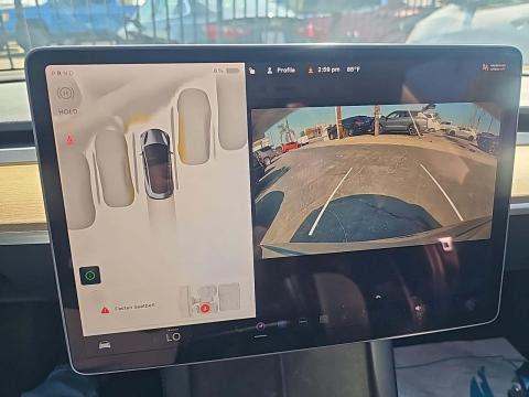 2023 Tesla Model 3 Standard Range RWD