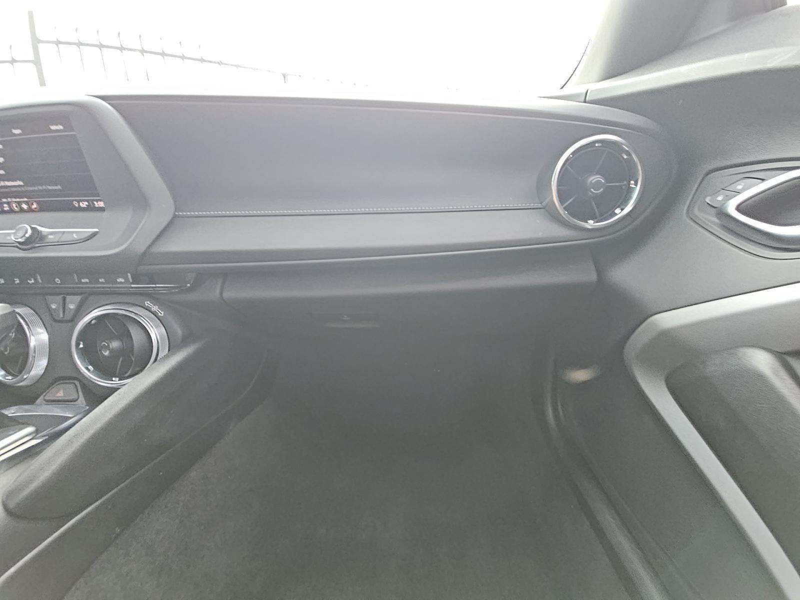 2024 Chevrolet Camaro 1LT RWD