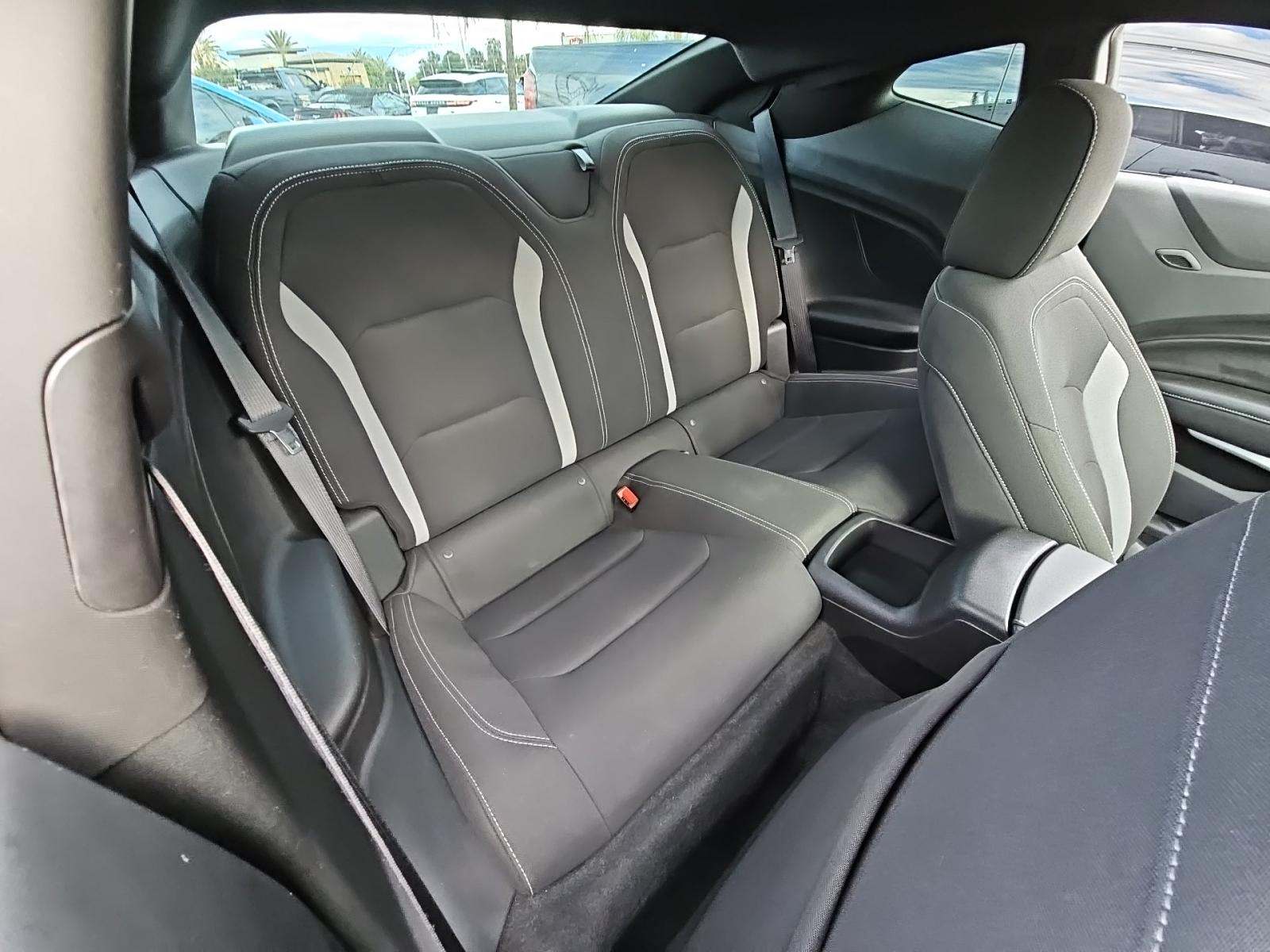 2024 Chevrolet Camaro 1LT RWD