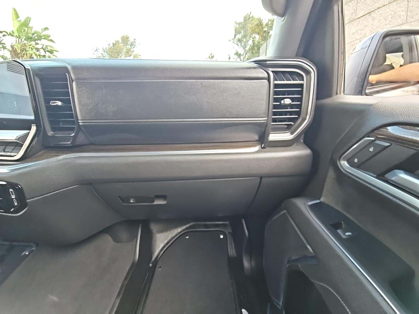 2025 Chevrolet Silverado 1500 LT Trail Boss AWD