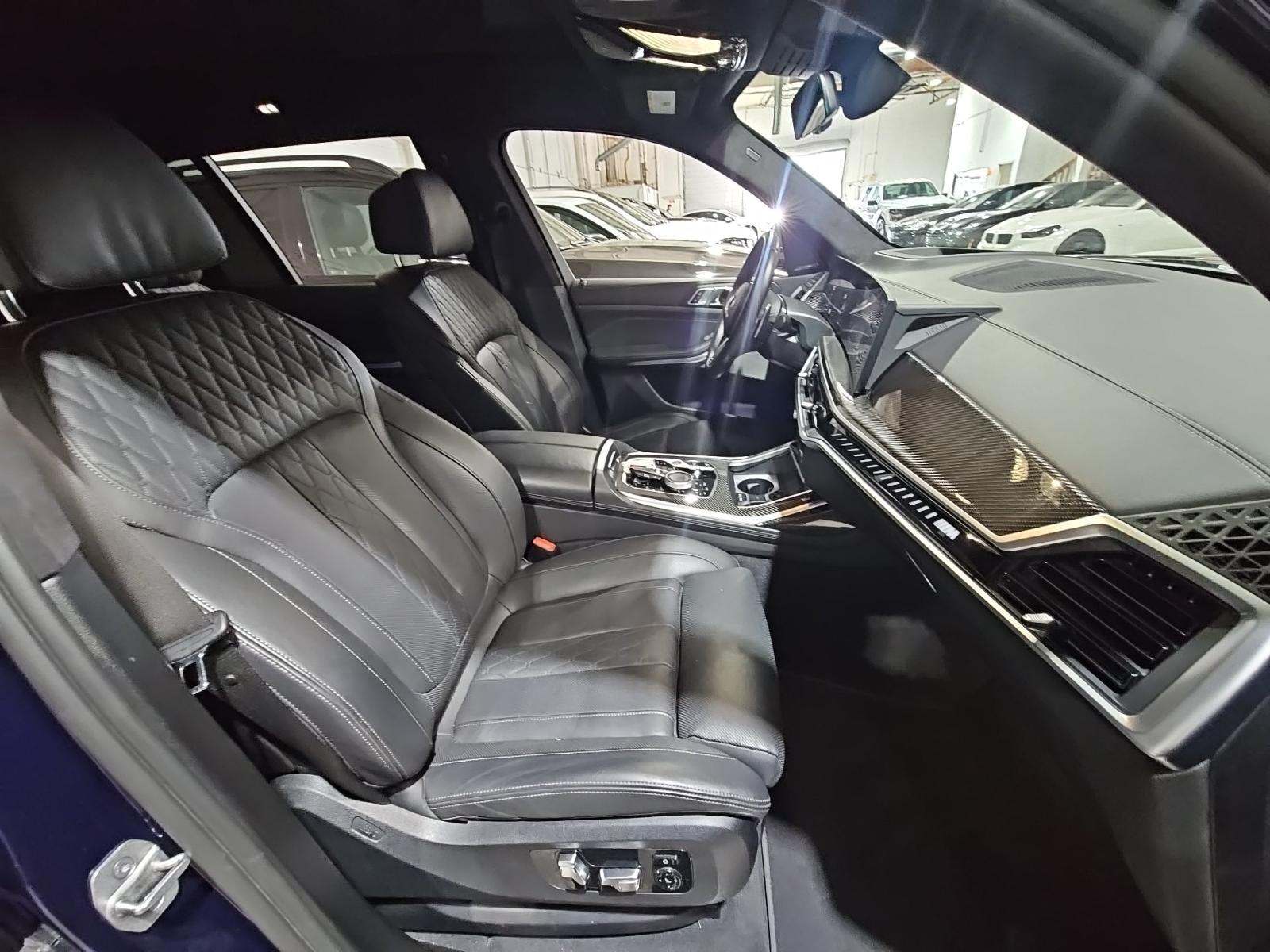 2024 BMW X7 M60i AWD