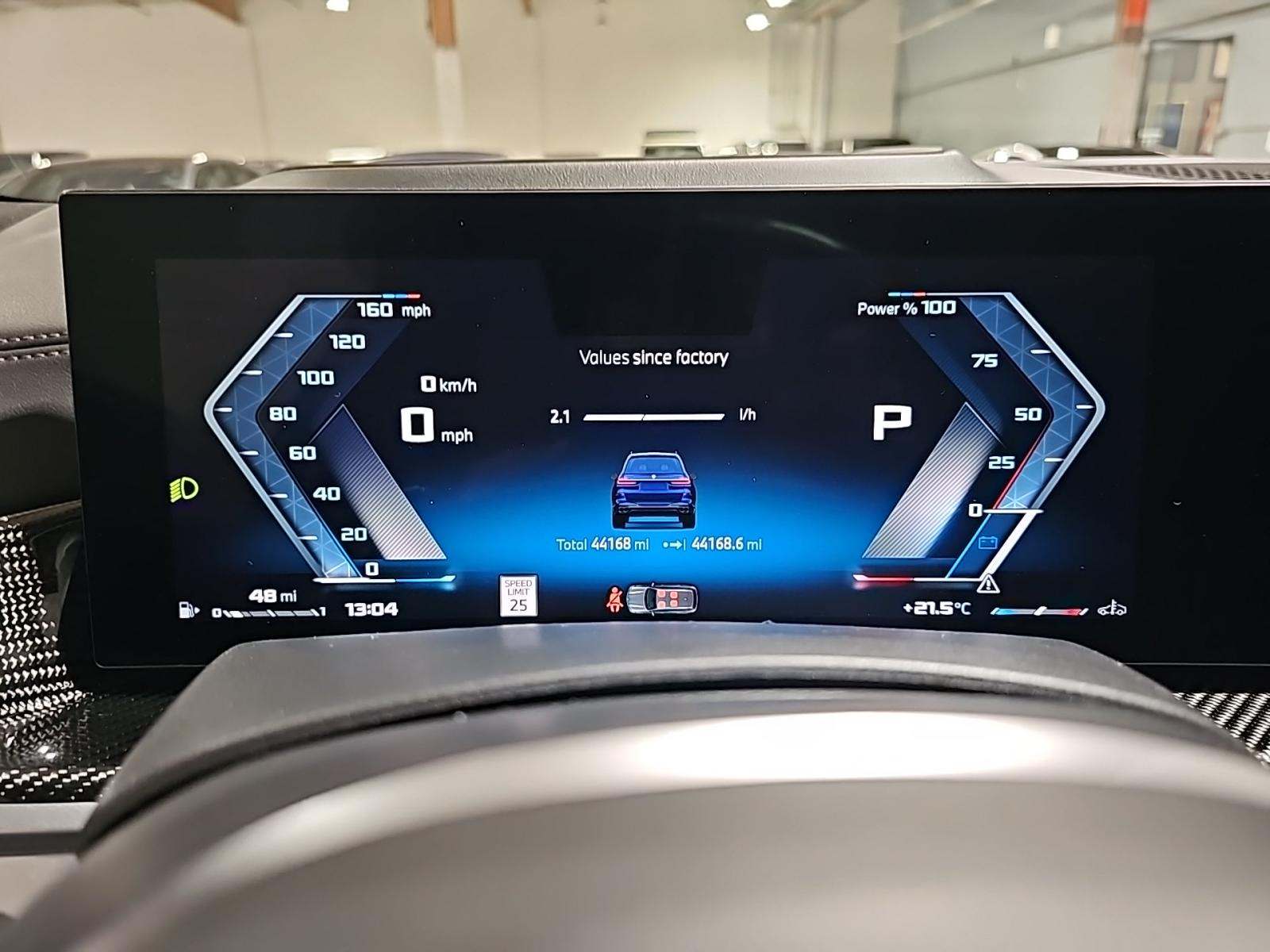 2024 BMW X7 M60i AWD