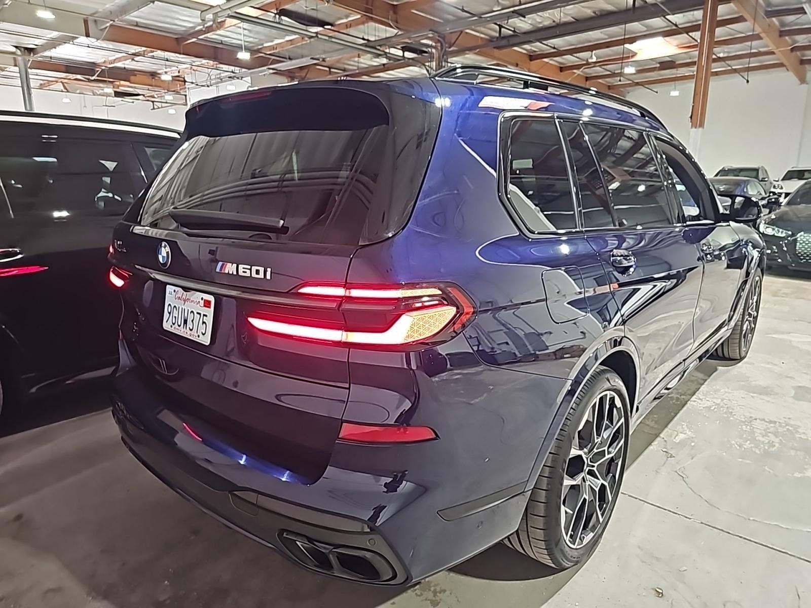 2024 BMW X7 M60i AWD