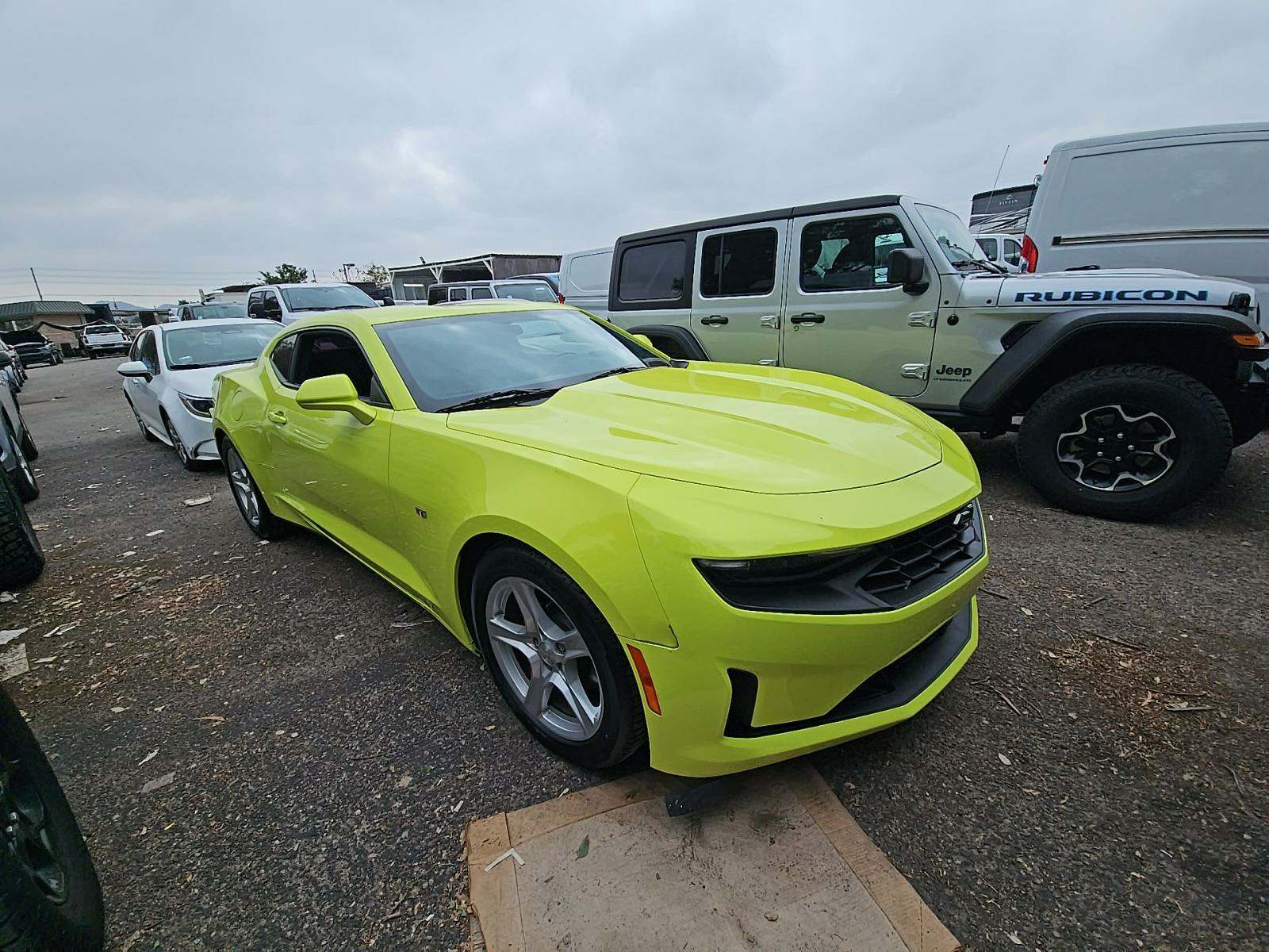 2021 Chevrolet Camaro 1LT RWD