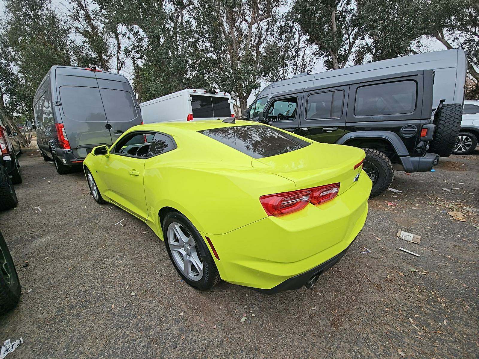 2021 Chevrolet Camaro 1LT RWD