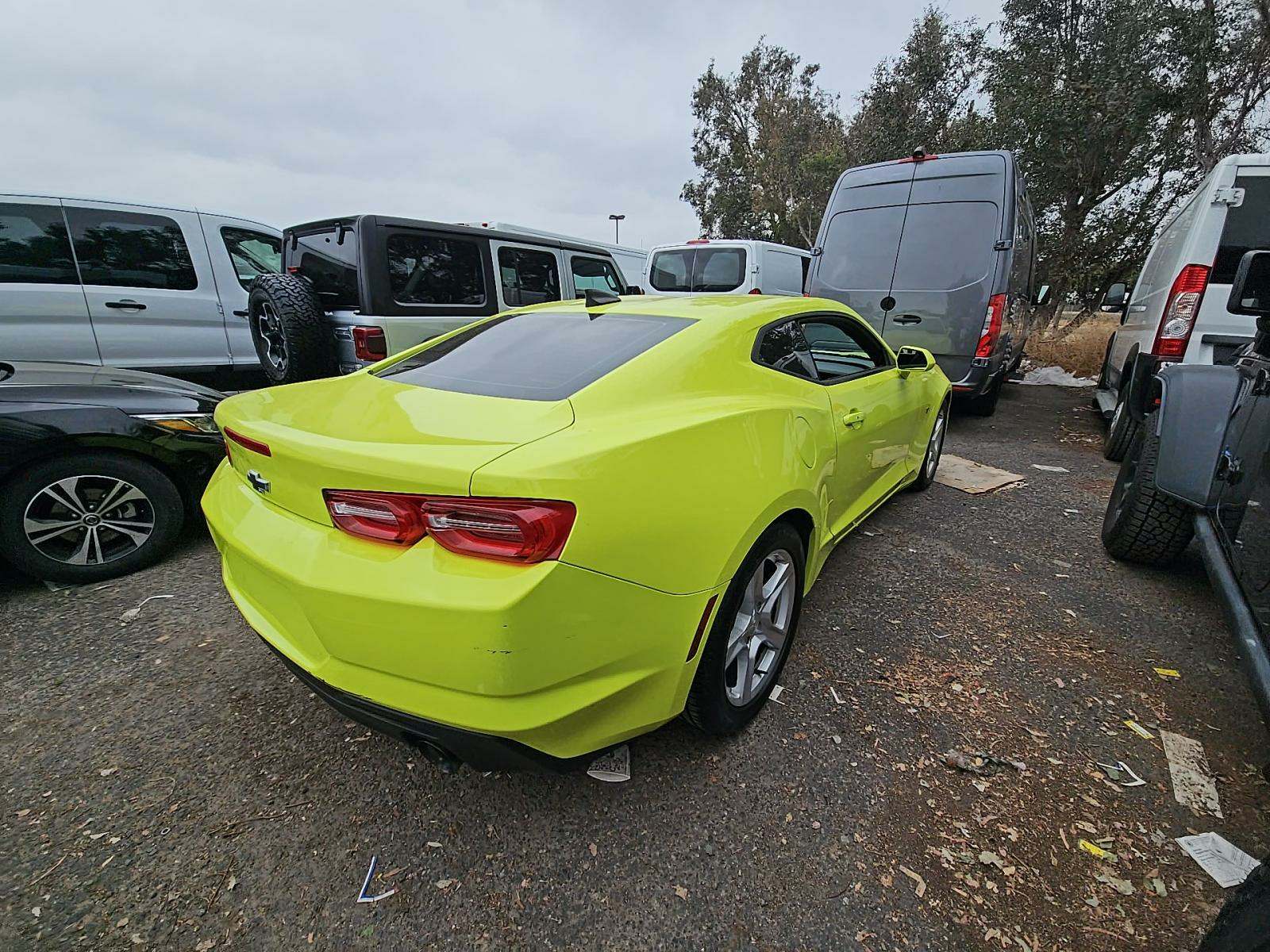 2021 Chevrolet Camaro 1LT RWD