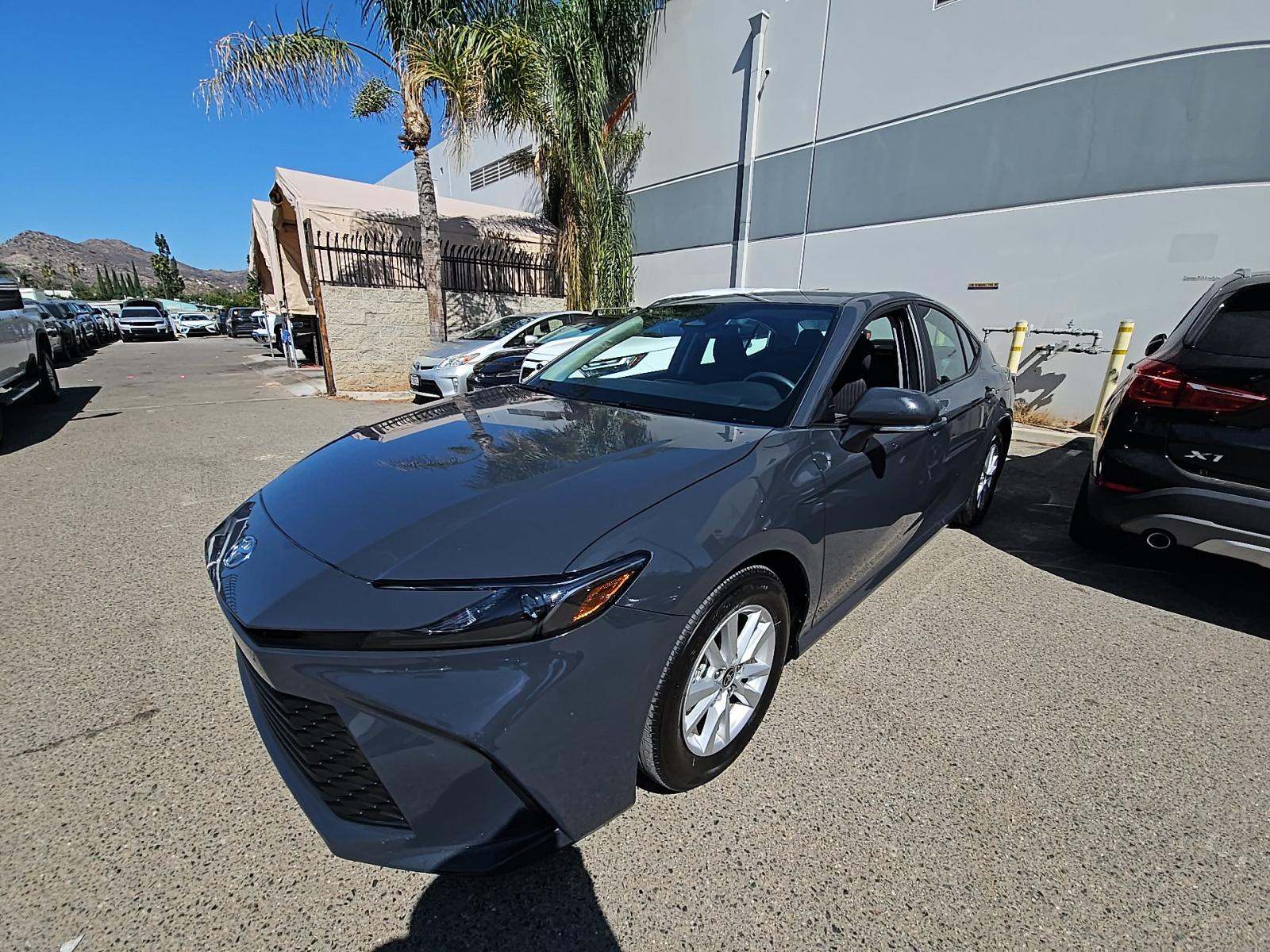 2025 Toyota Camry LE FWD