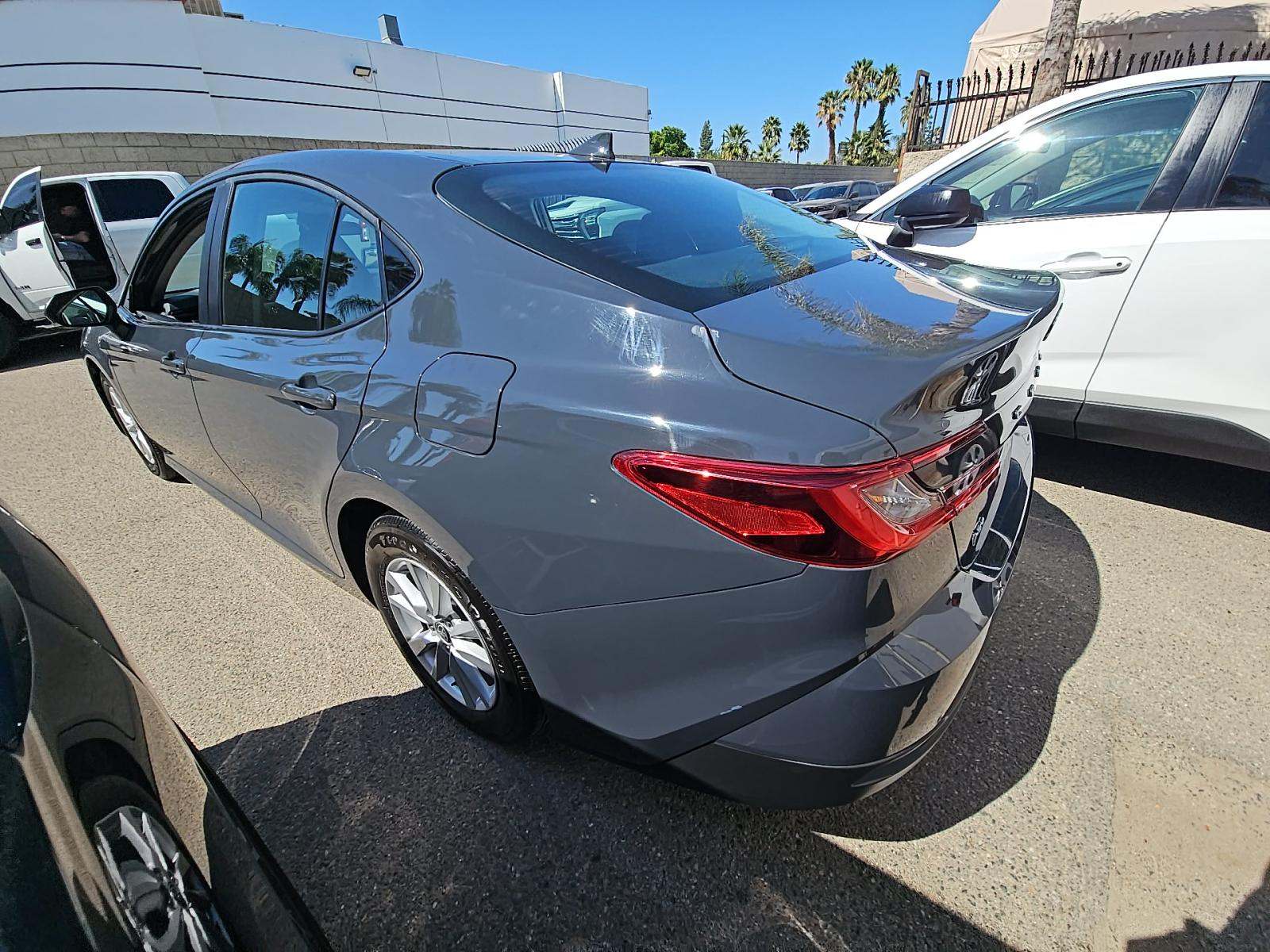 2025 Toyota Camry LE FWD