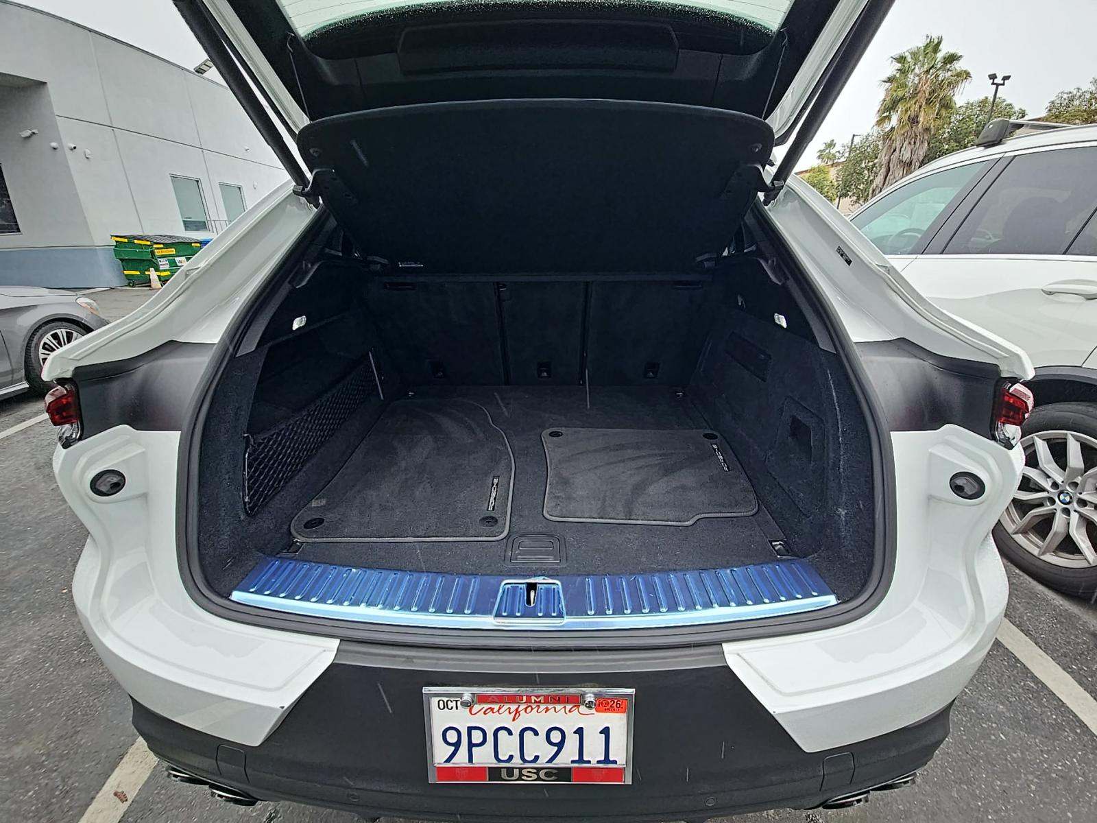 2024 Porsche Cayenne Base AWD