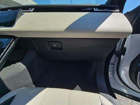 2018 Land Rover Range Rover Velar R-Dynamic SE AWD