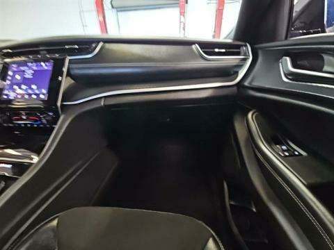 2023 Jeep Grand Cherokee Altitude AWD
