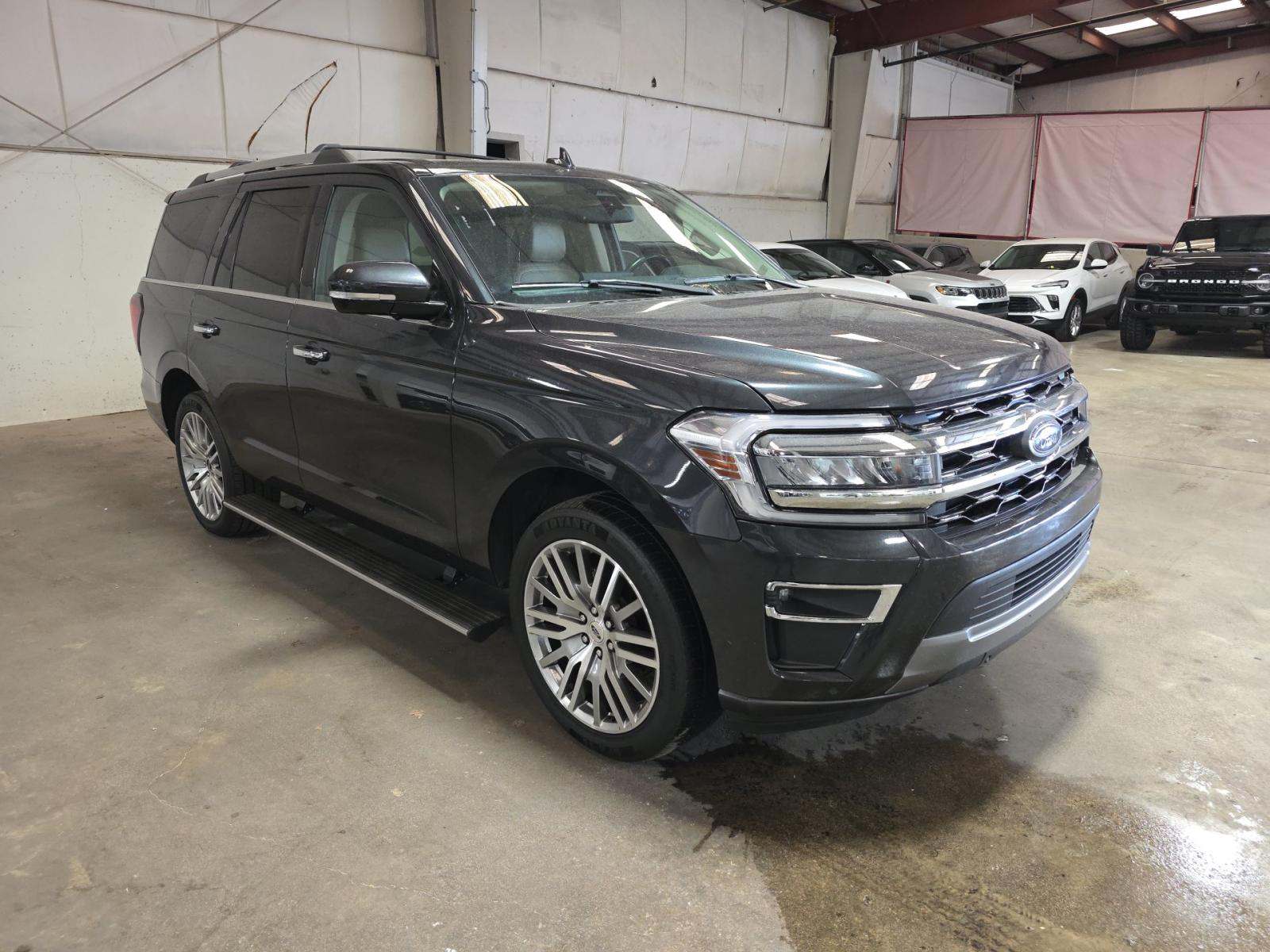 FORD EXPEDITION - 4