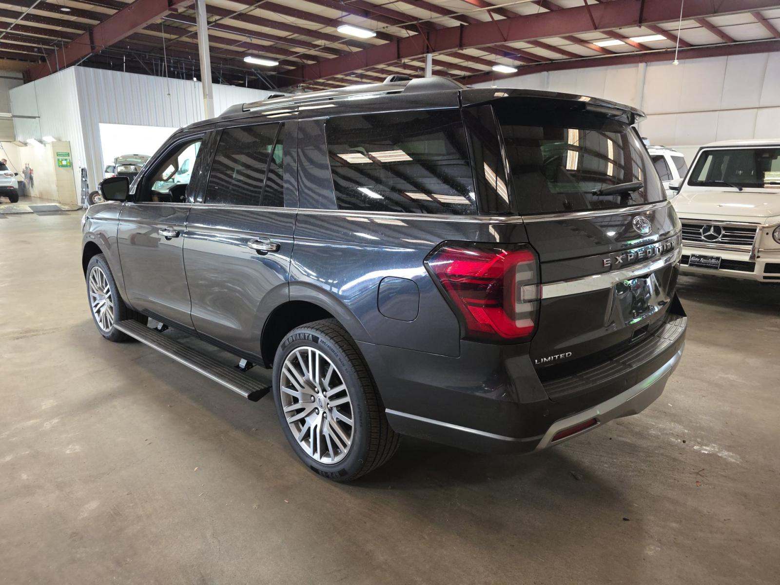 FORD EXPEDITION - 2