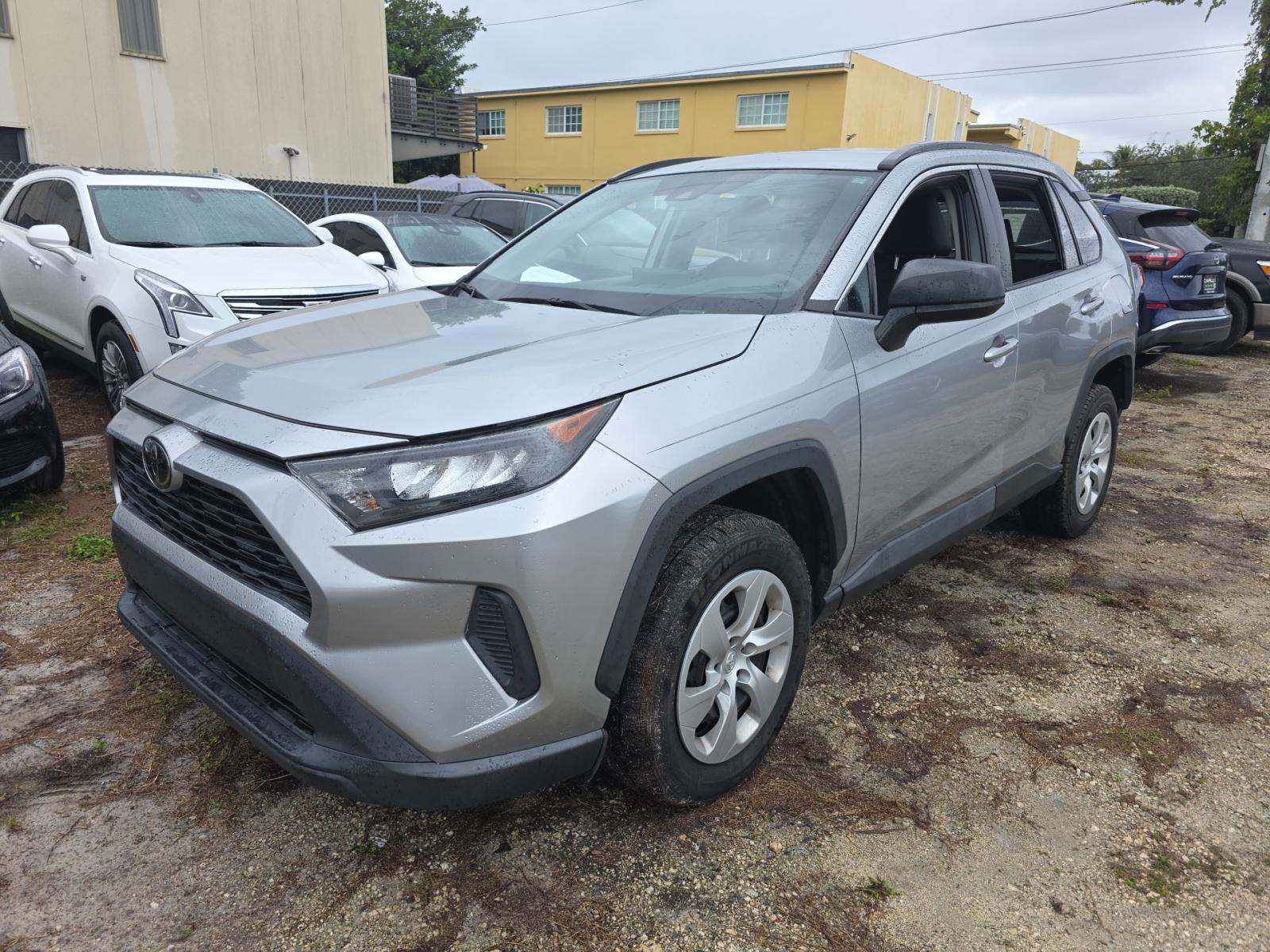 2019 Toyota RAV4 LE FWD