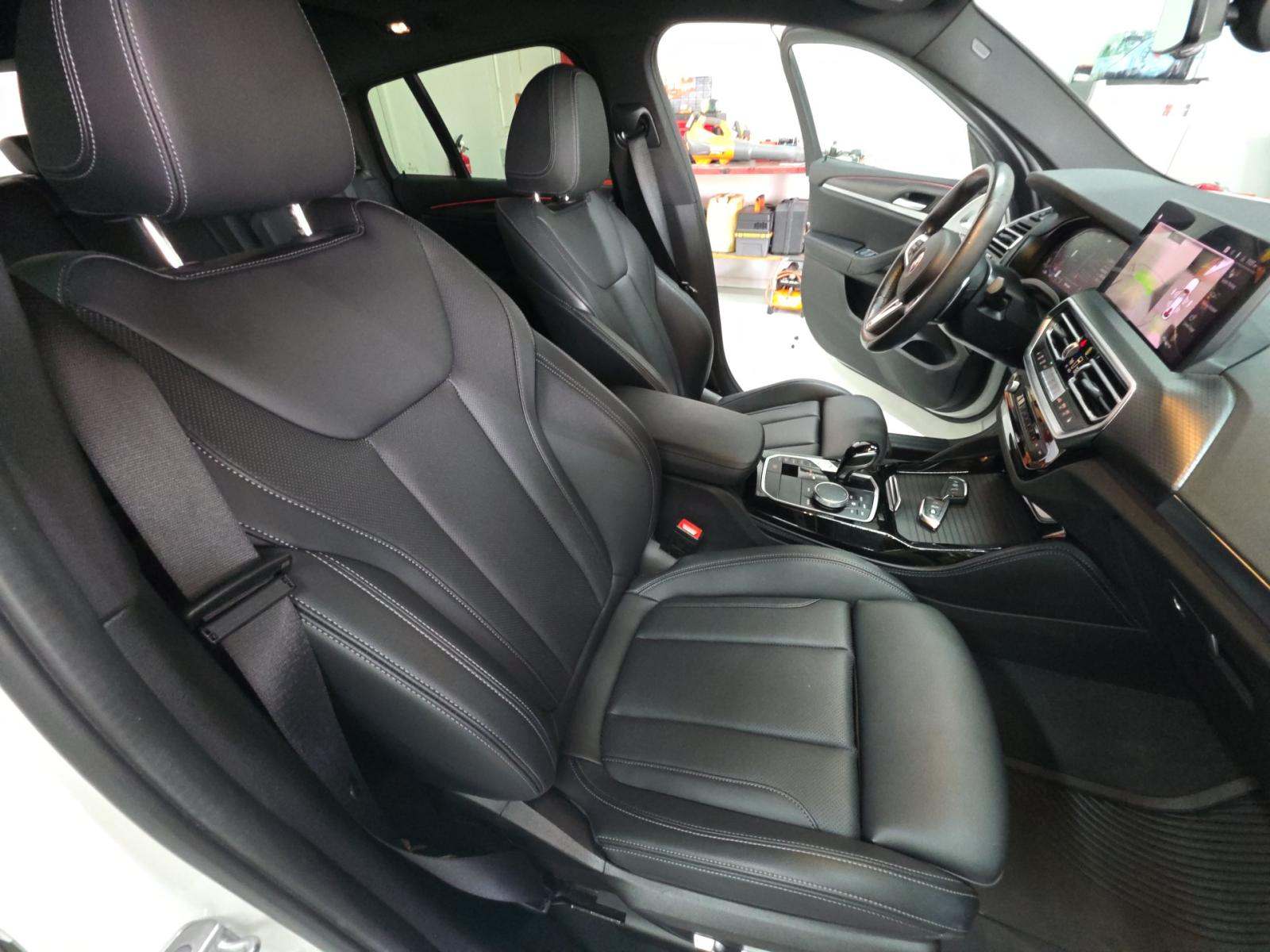 2023 BMW X4 xDrive30i AWD