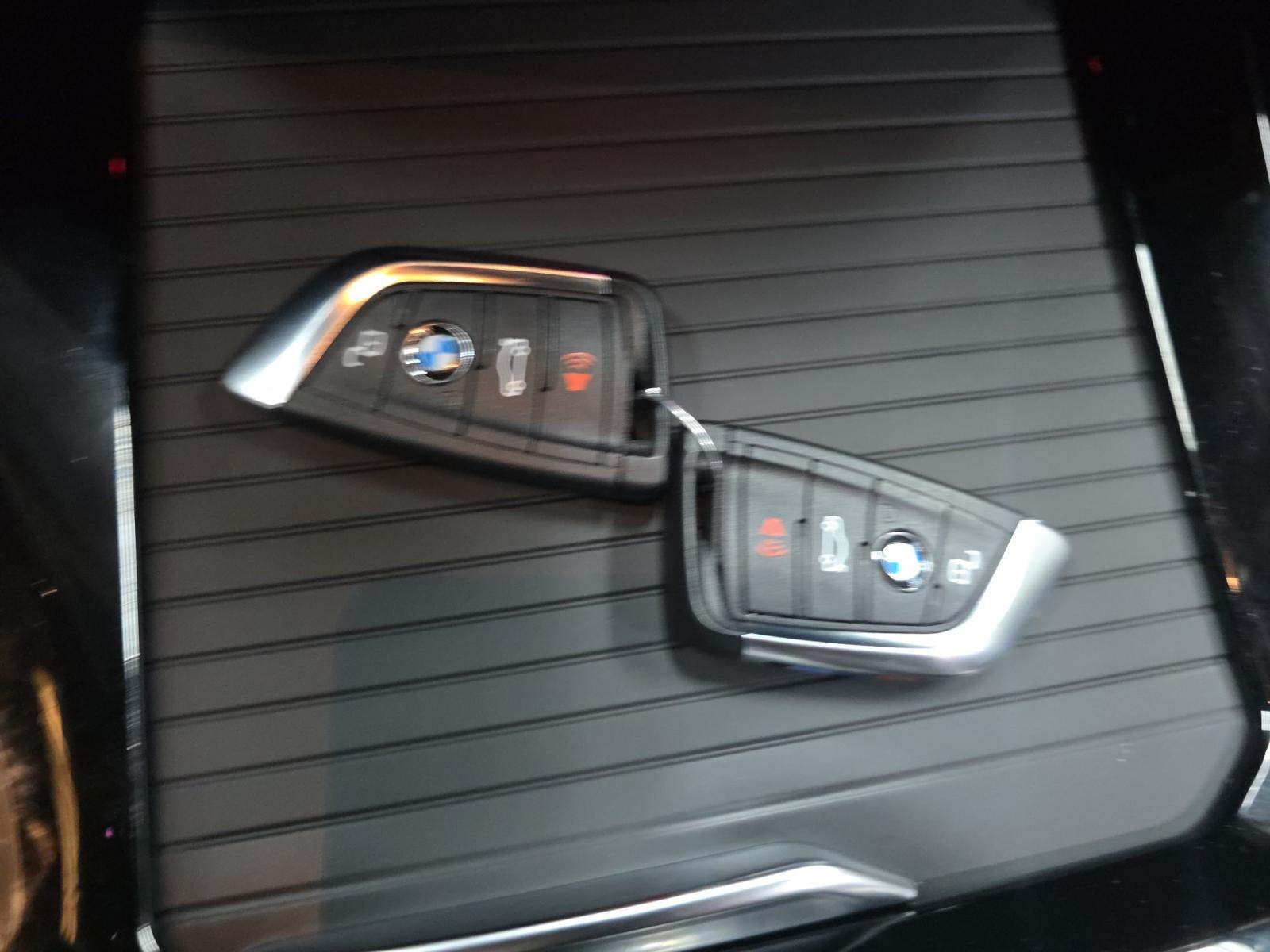 2023 BMW X4 xDrive30i AWD