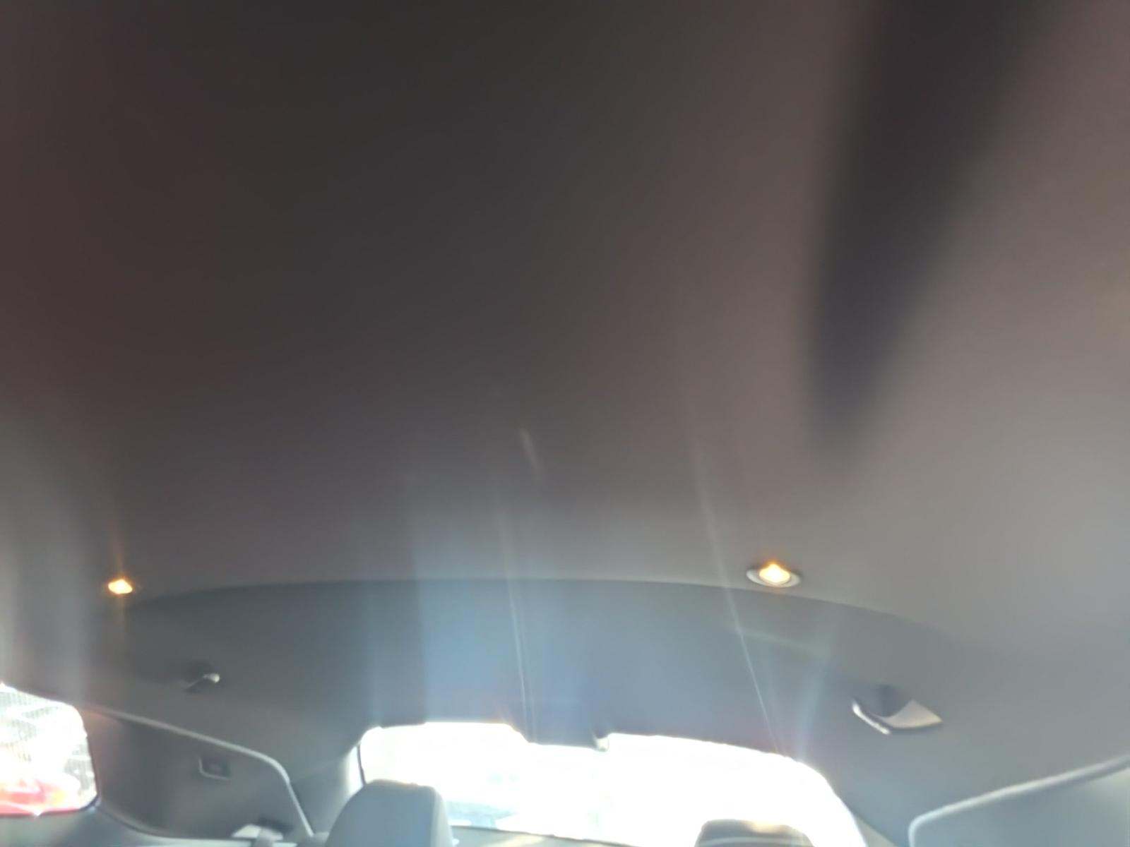 2022 Dodge Challenger SXT RWD