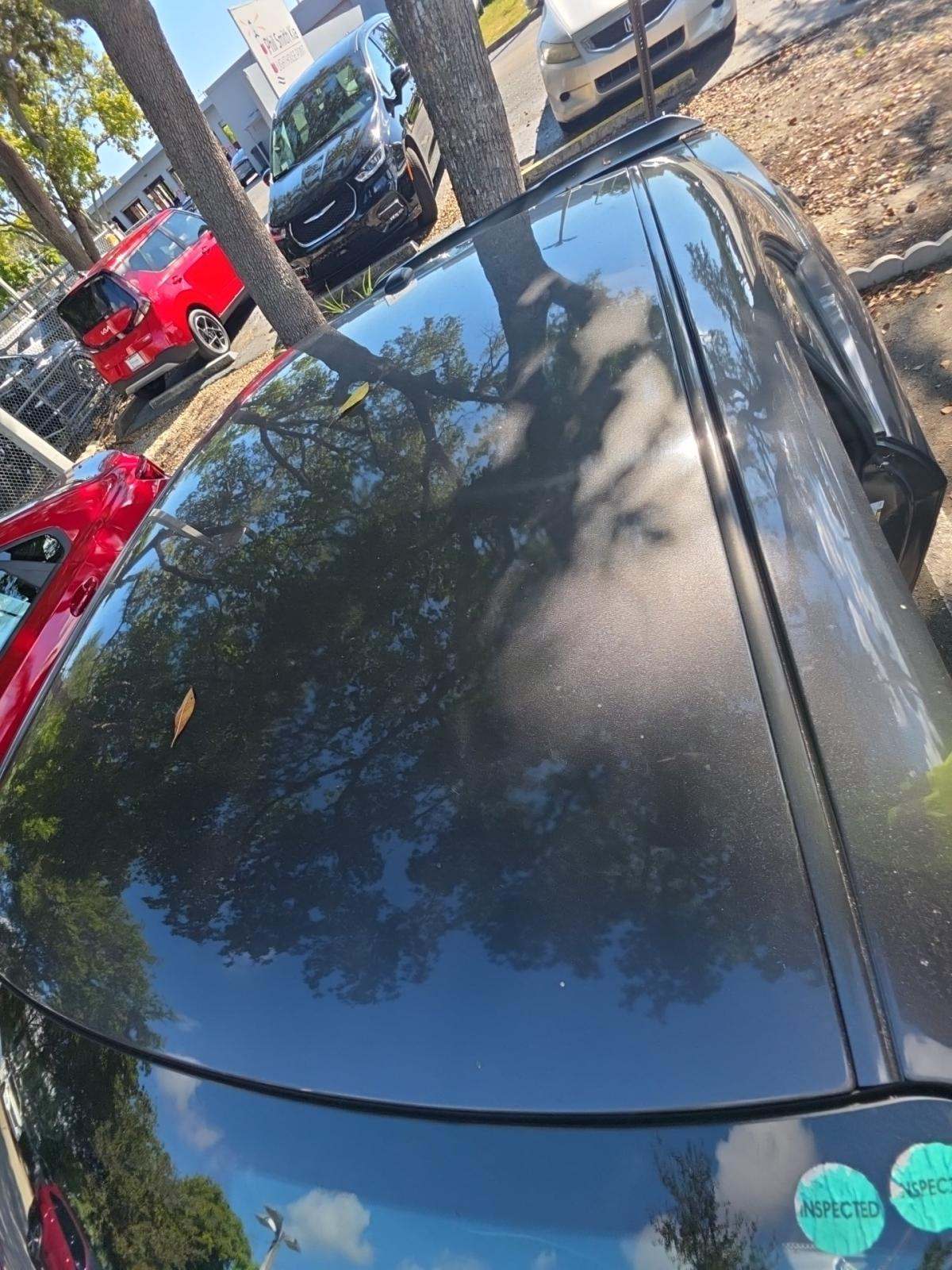 2022 Dodge Challenger SXT RWD