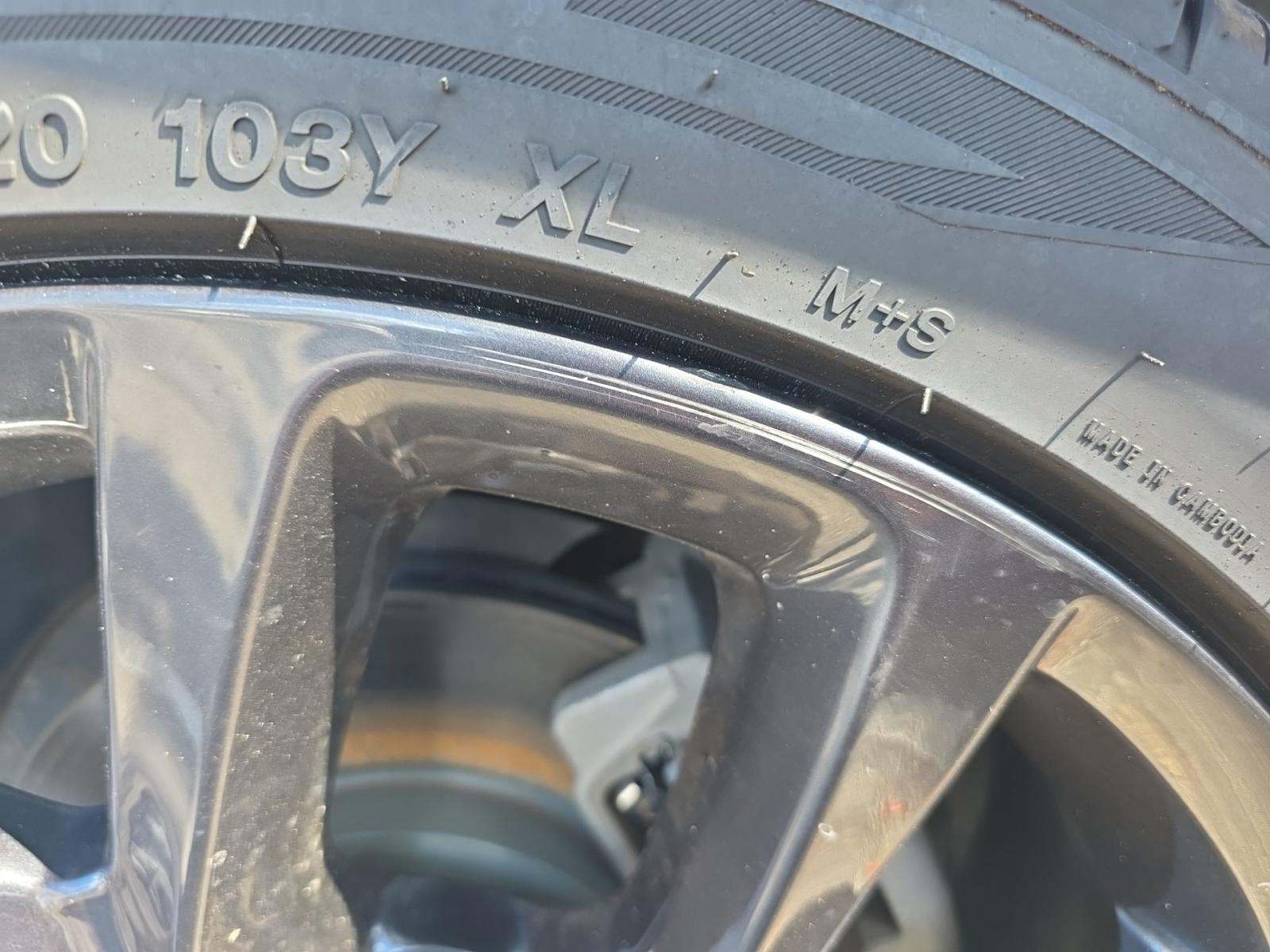 2022 Dodge Challenger SXT RWD