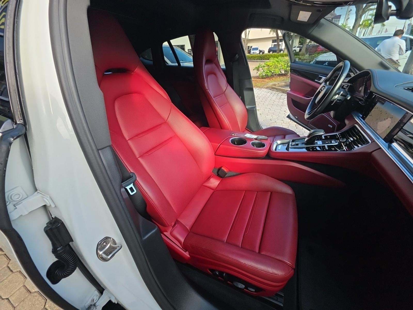 2022 Porsche Panamera Base RWD