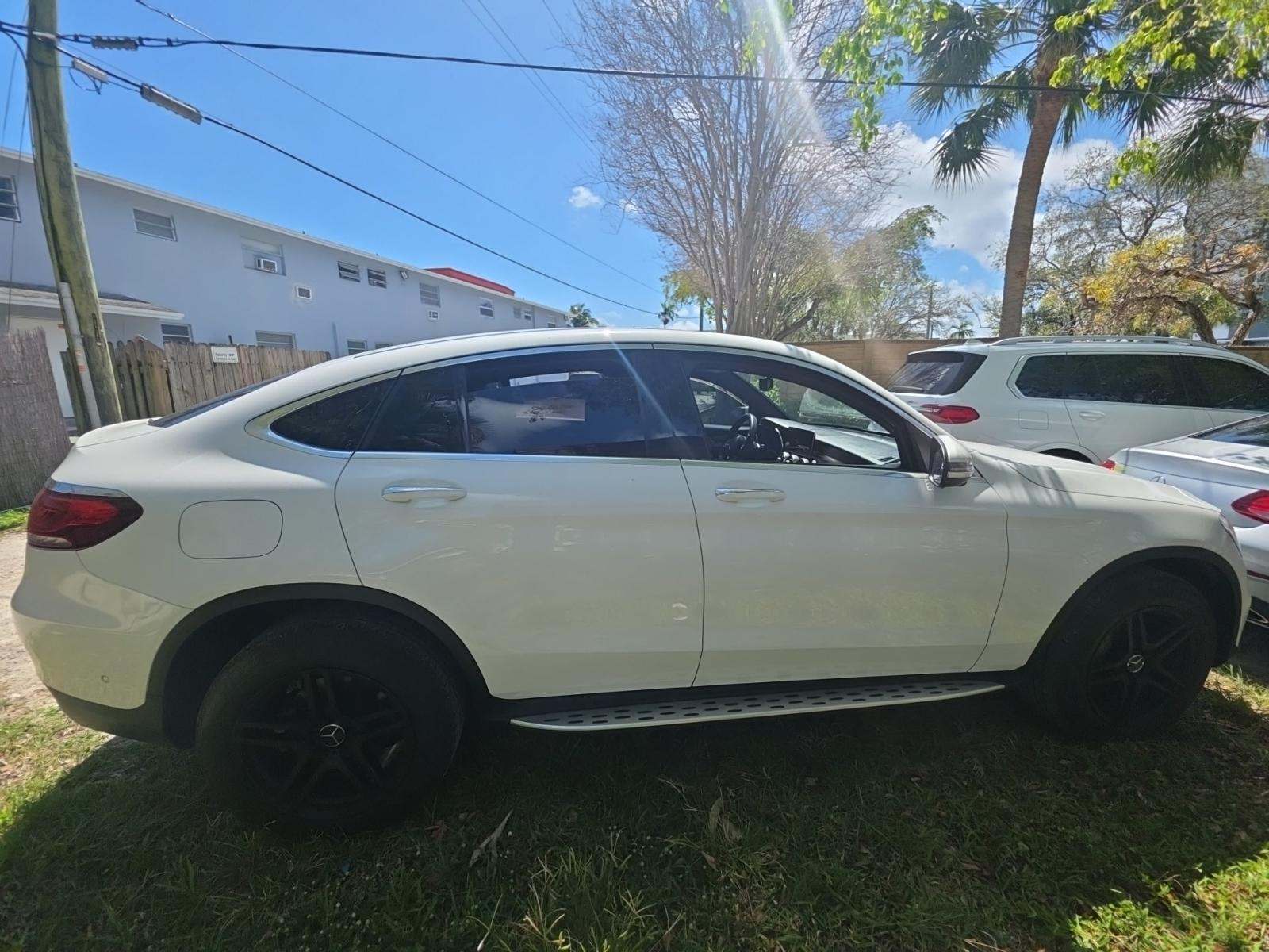 2021 Mercedes-Benz GLC GLC 300 AWD