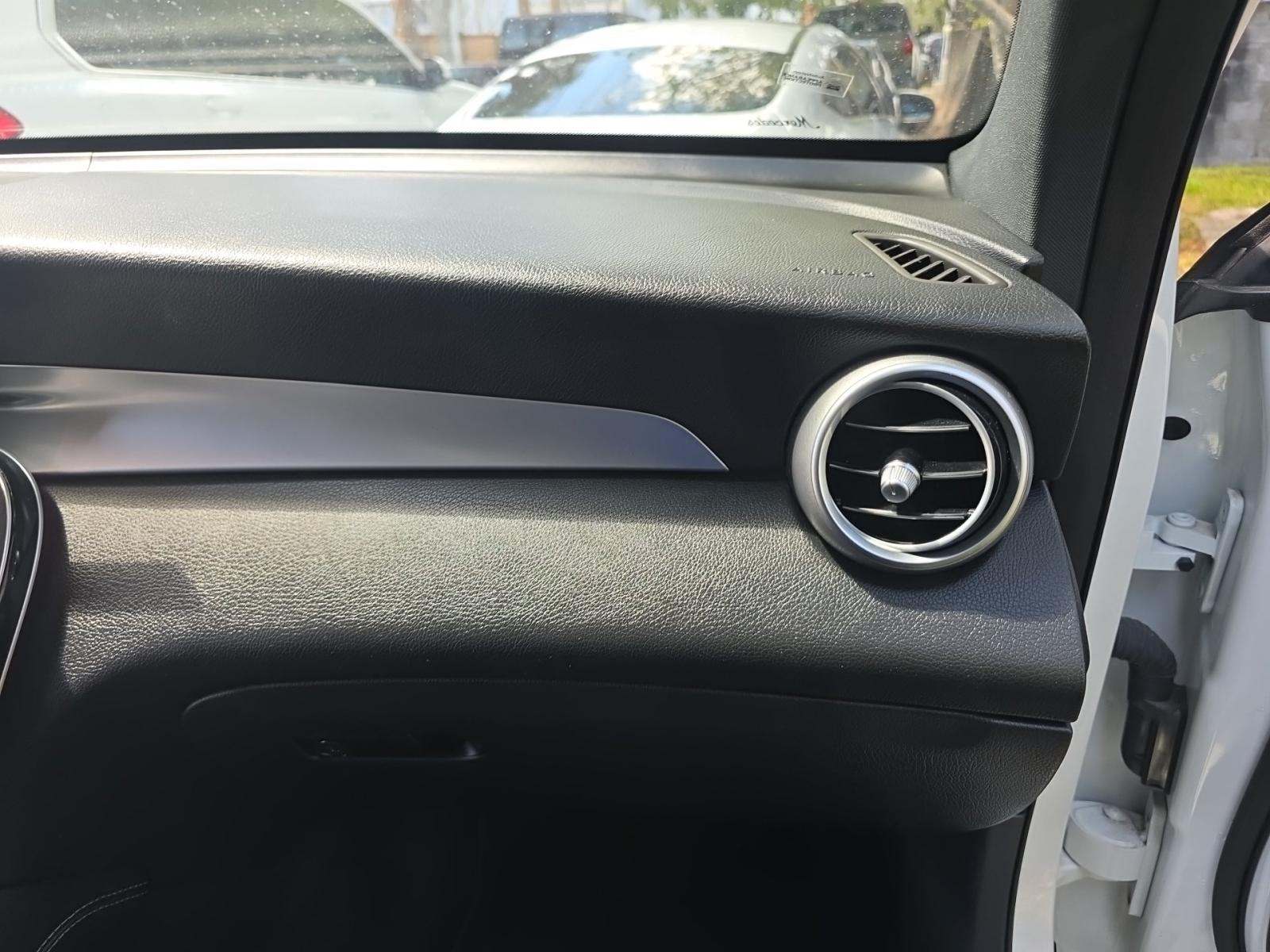 2021 Mercedes-Benz GLC GLC 300 AWD