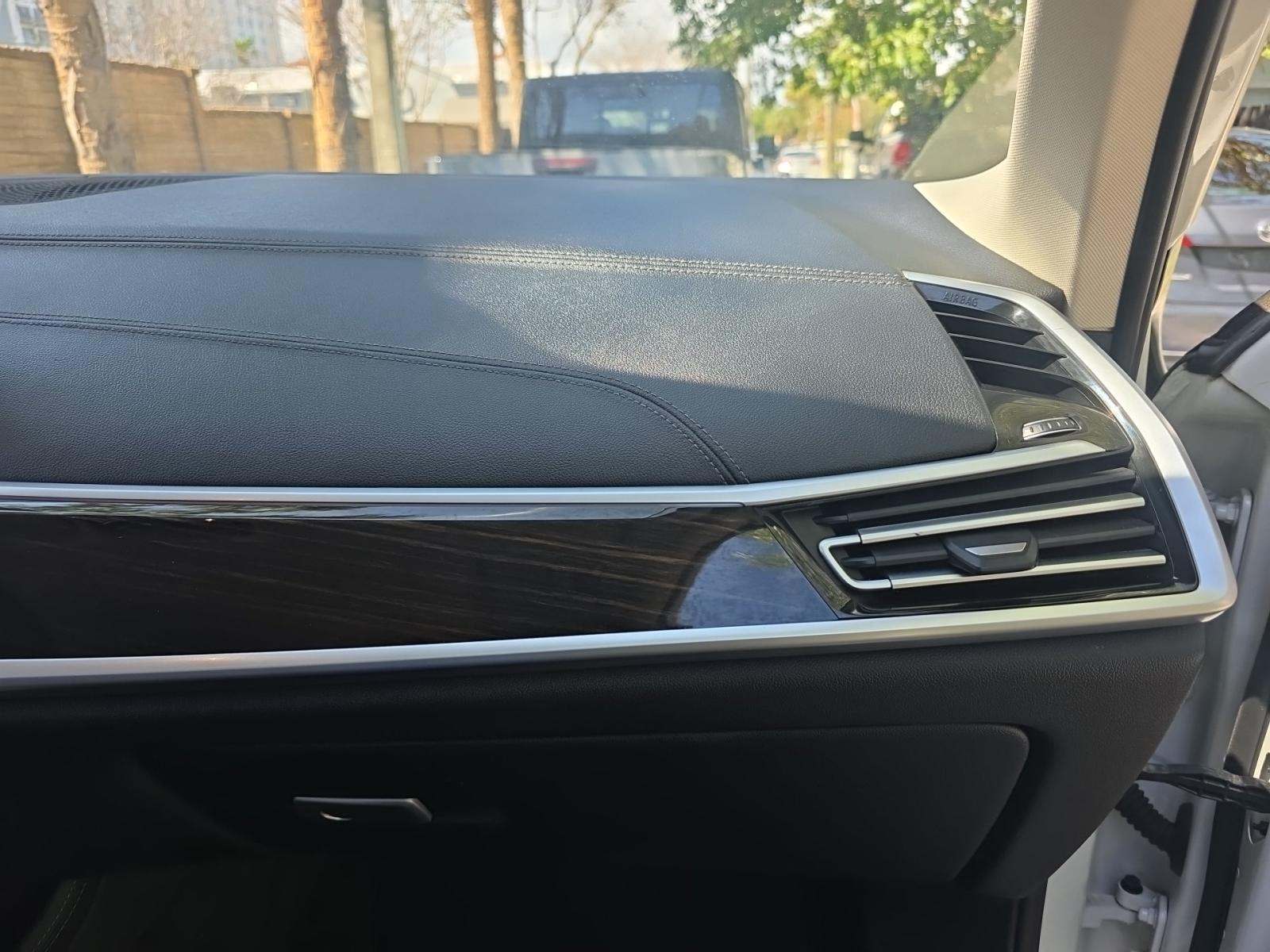 2020 BMW X7 xDrive40i AWD