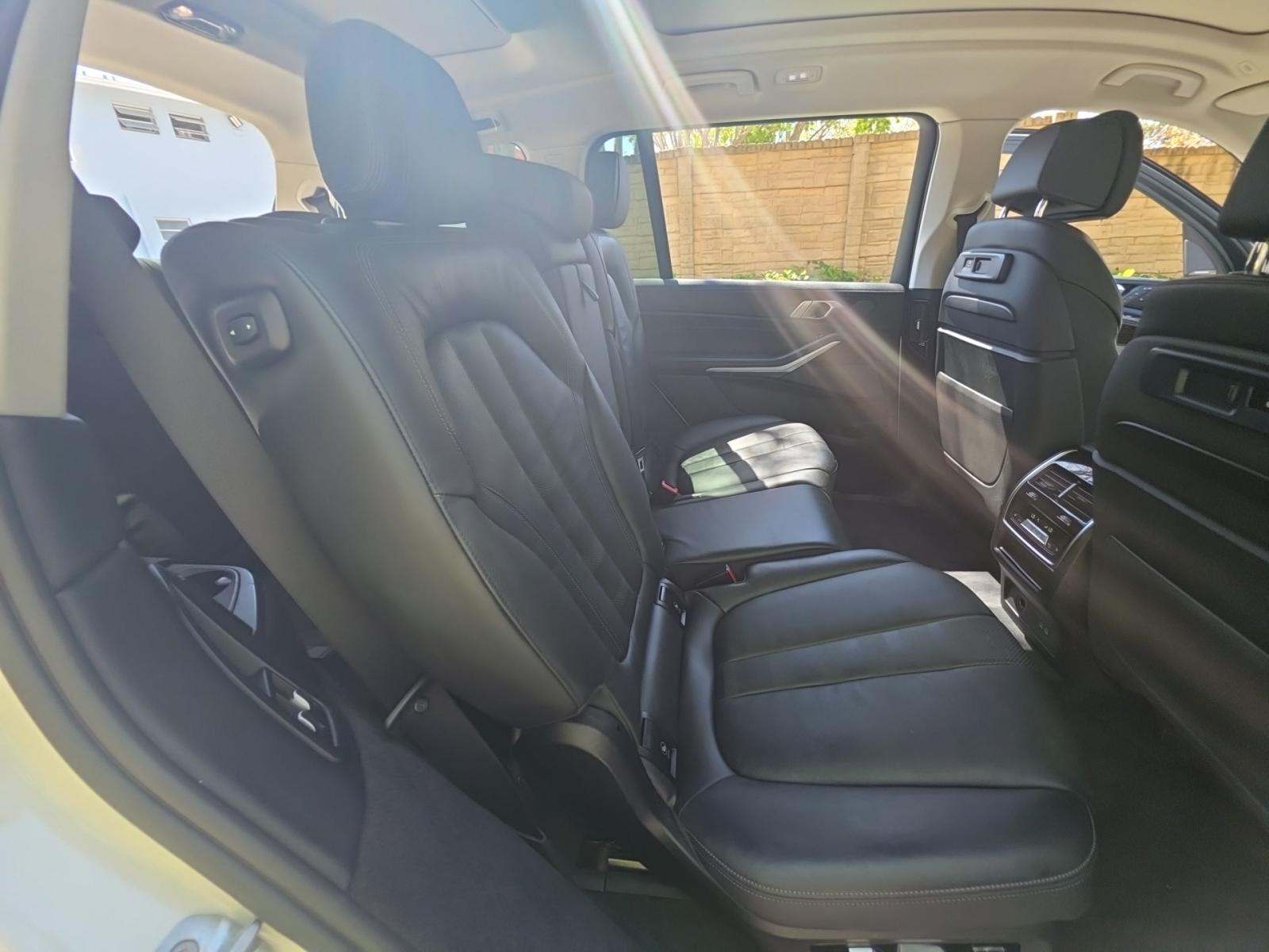 2020 BMW X7 xDrive40i AWD