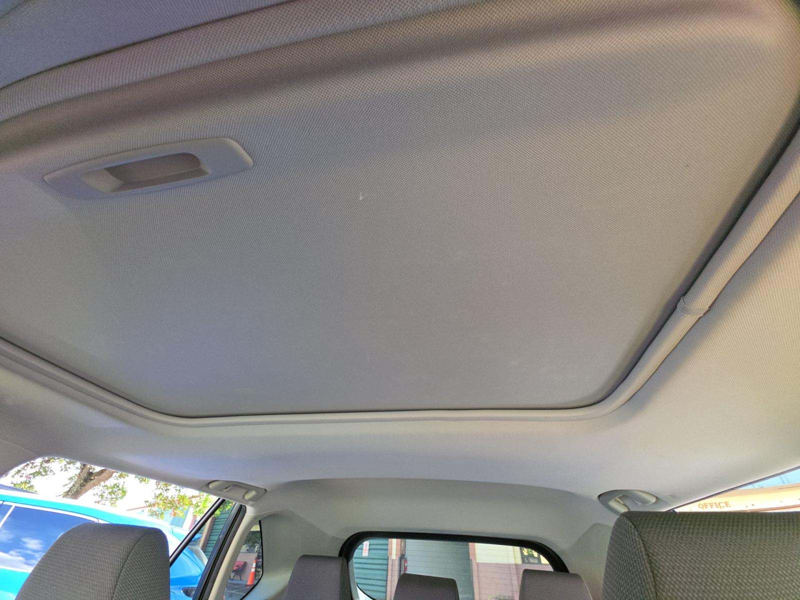 2021 Toyota RAV4 XLE FWD