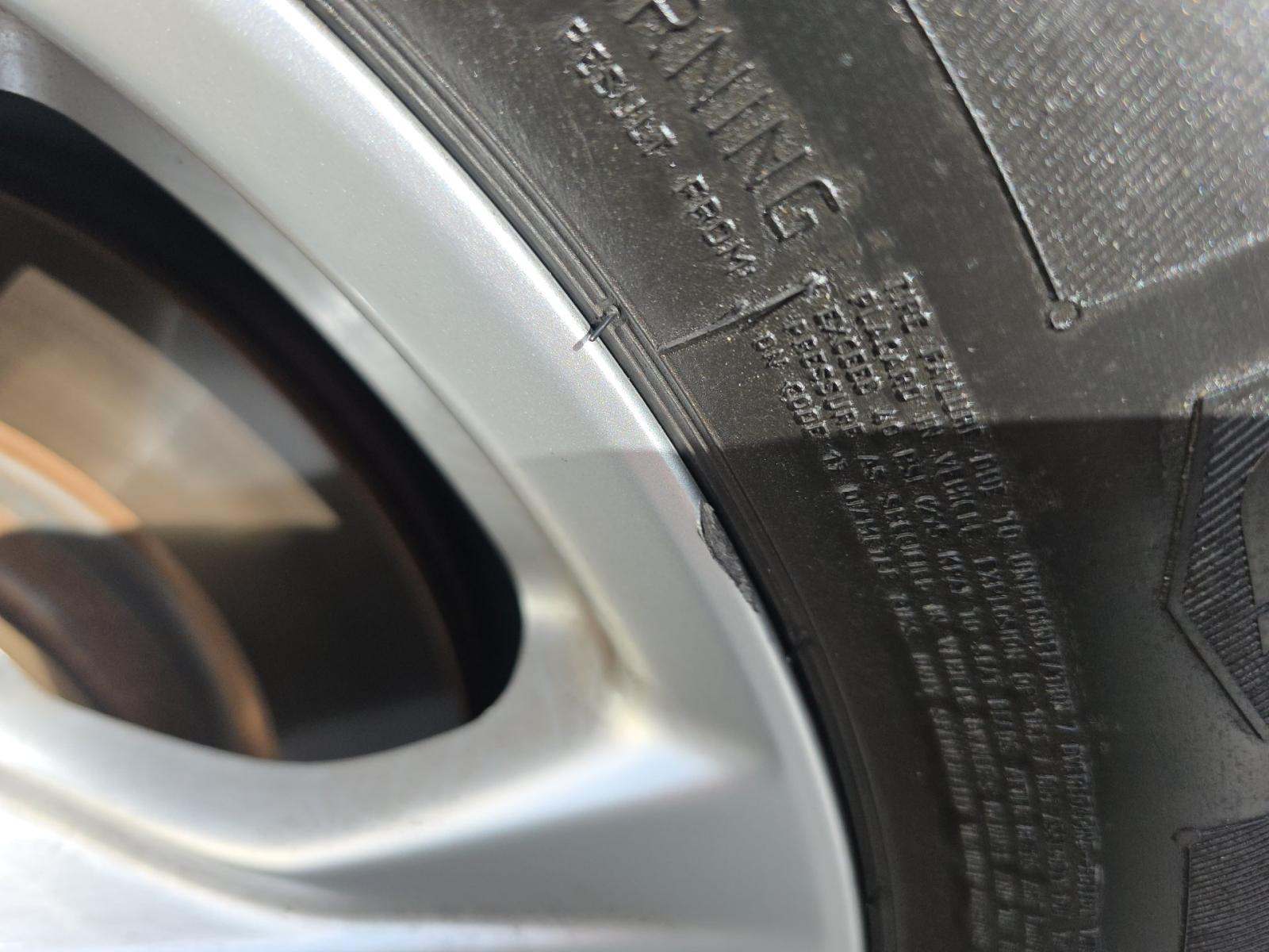 2021 Toyota RAV4 XLE FWD