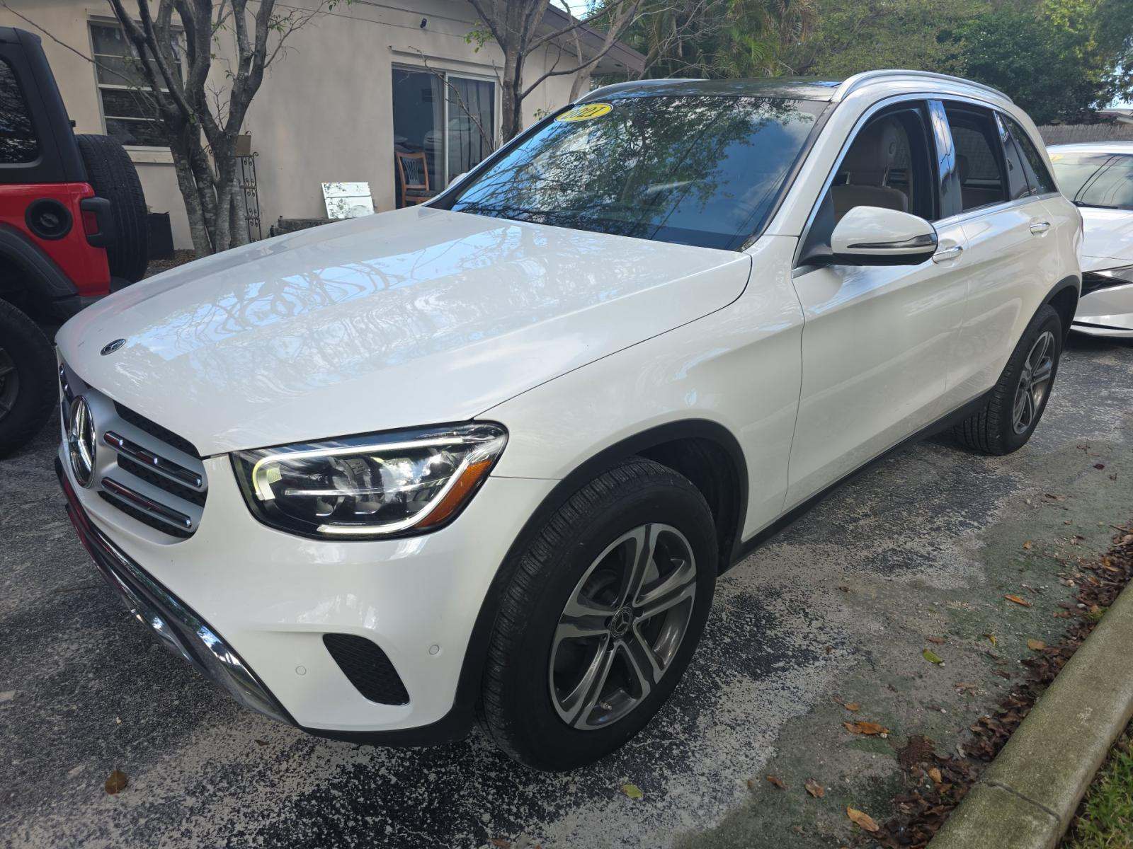 2021 Mercedes-Benz GLC 300