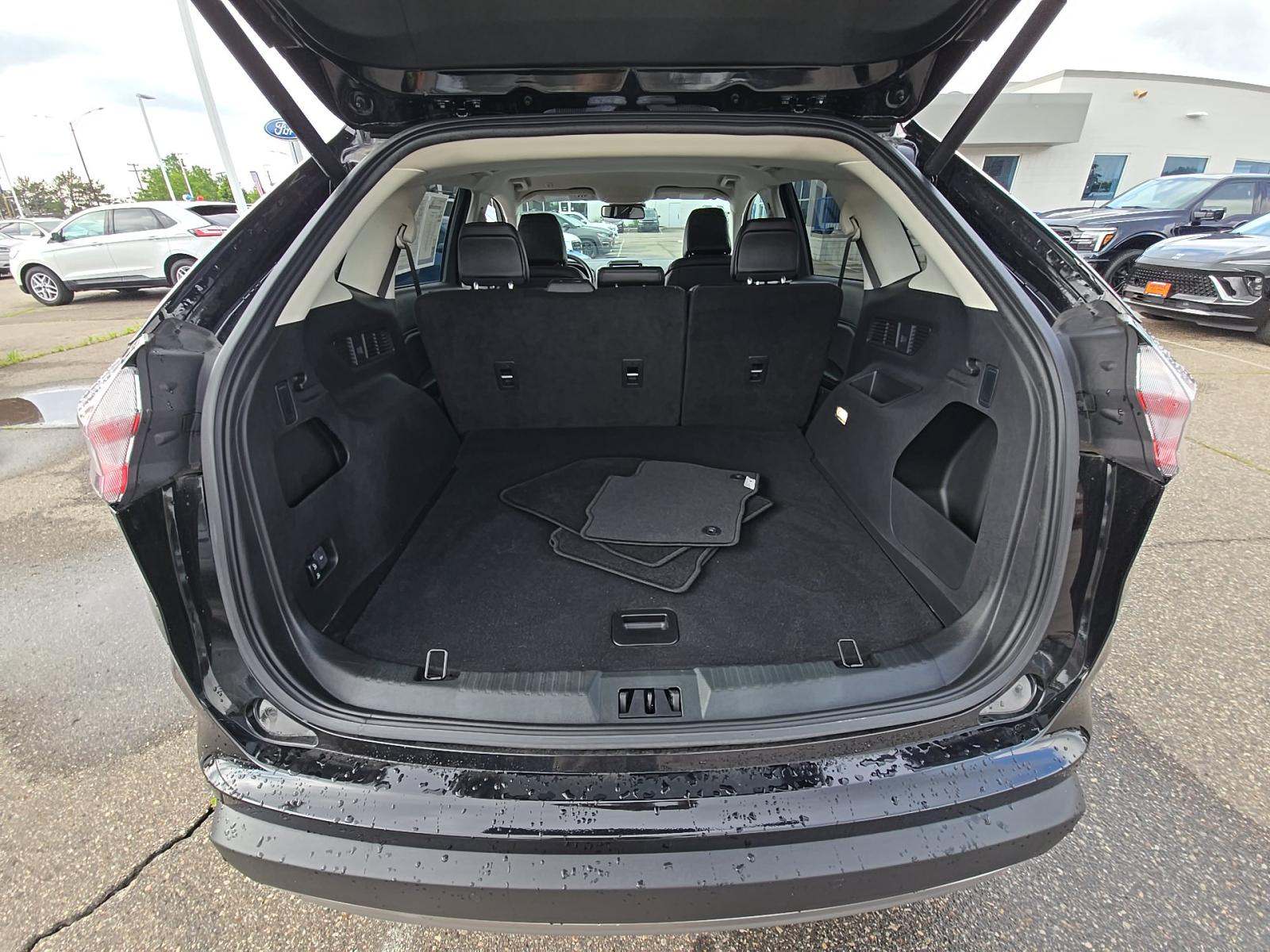 2023 Ford Edge SEL AWD