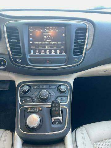 2015 Chrysler 200 C FWD