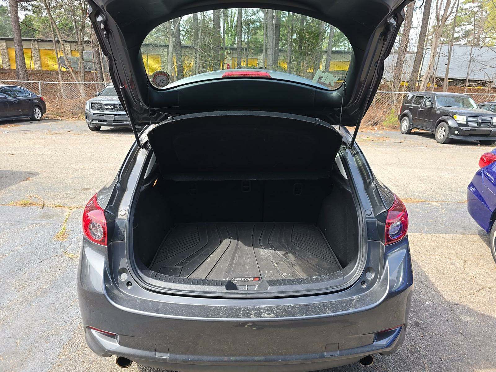 2017 MAZDA MAZDA3 Touring FWD