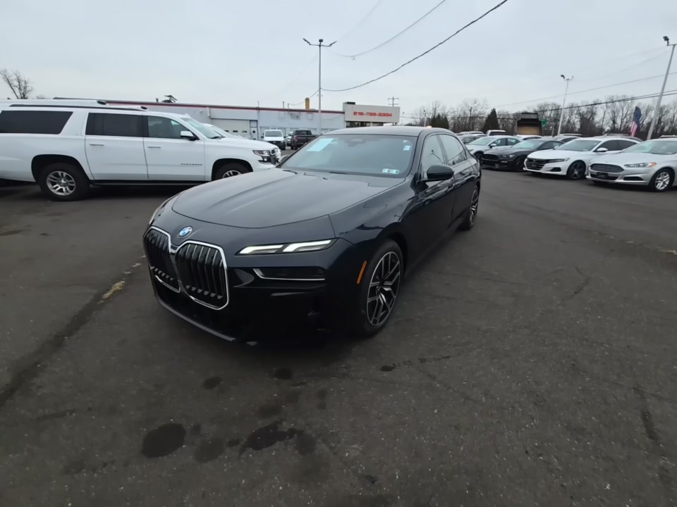2023 BMW 7 Series 760i xDrive AWD