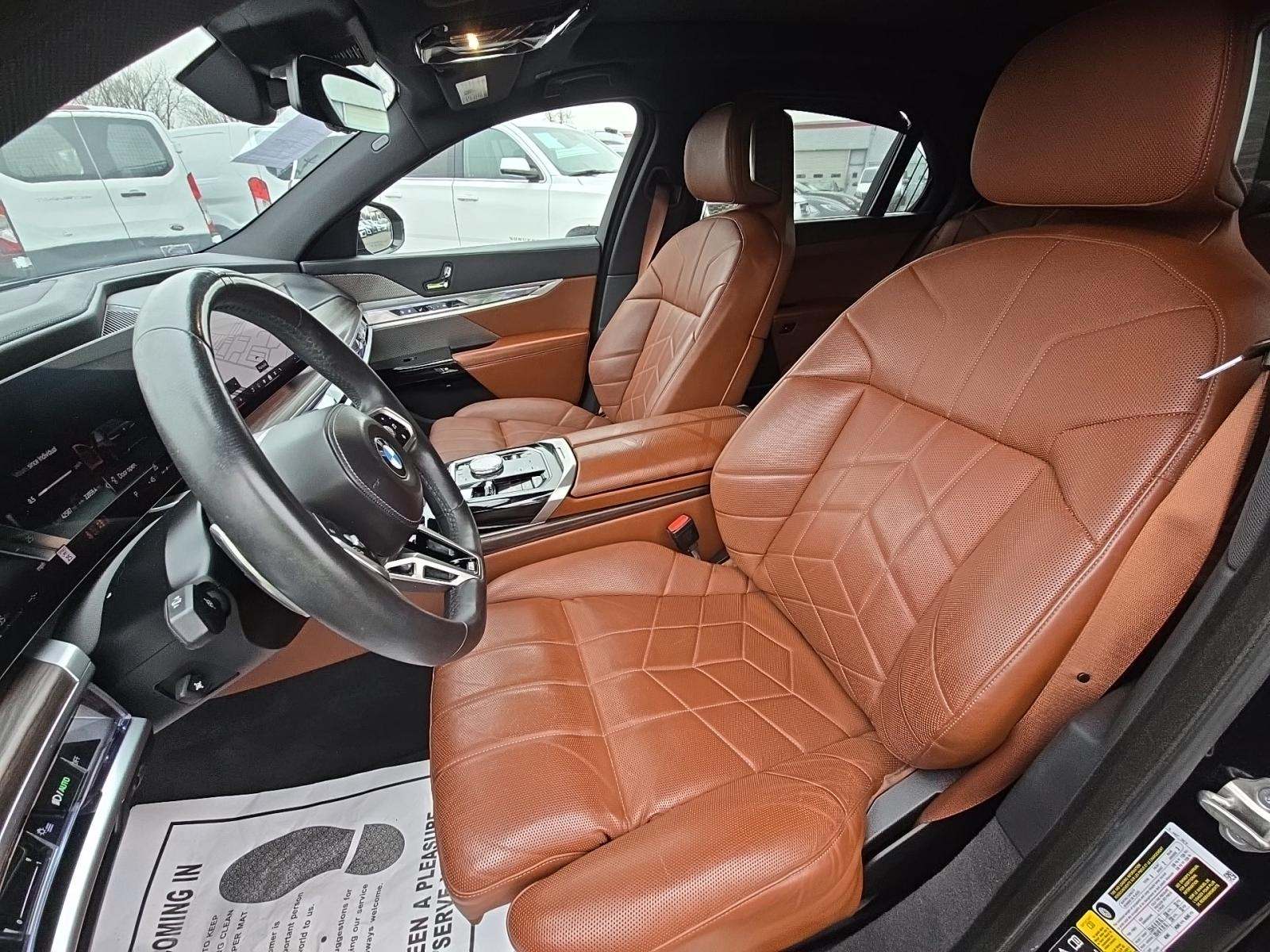 2023 BMW 7 Series 760i xDrive AWD