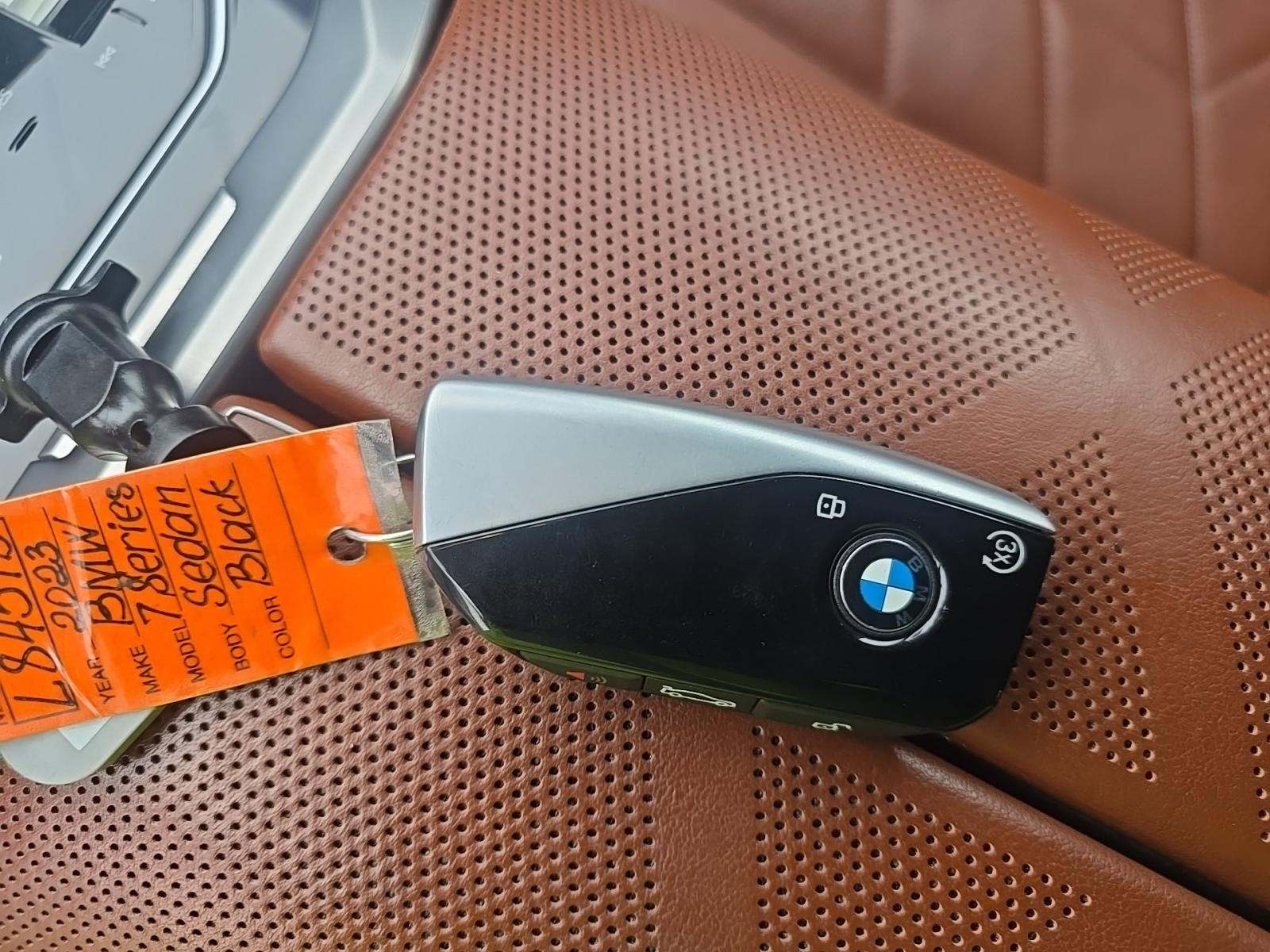 2023 BMW 7 Series 760i xDrive AWD