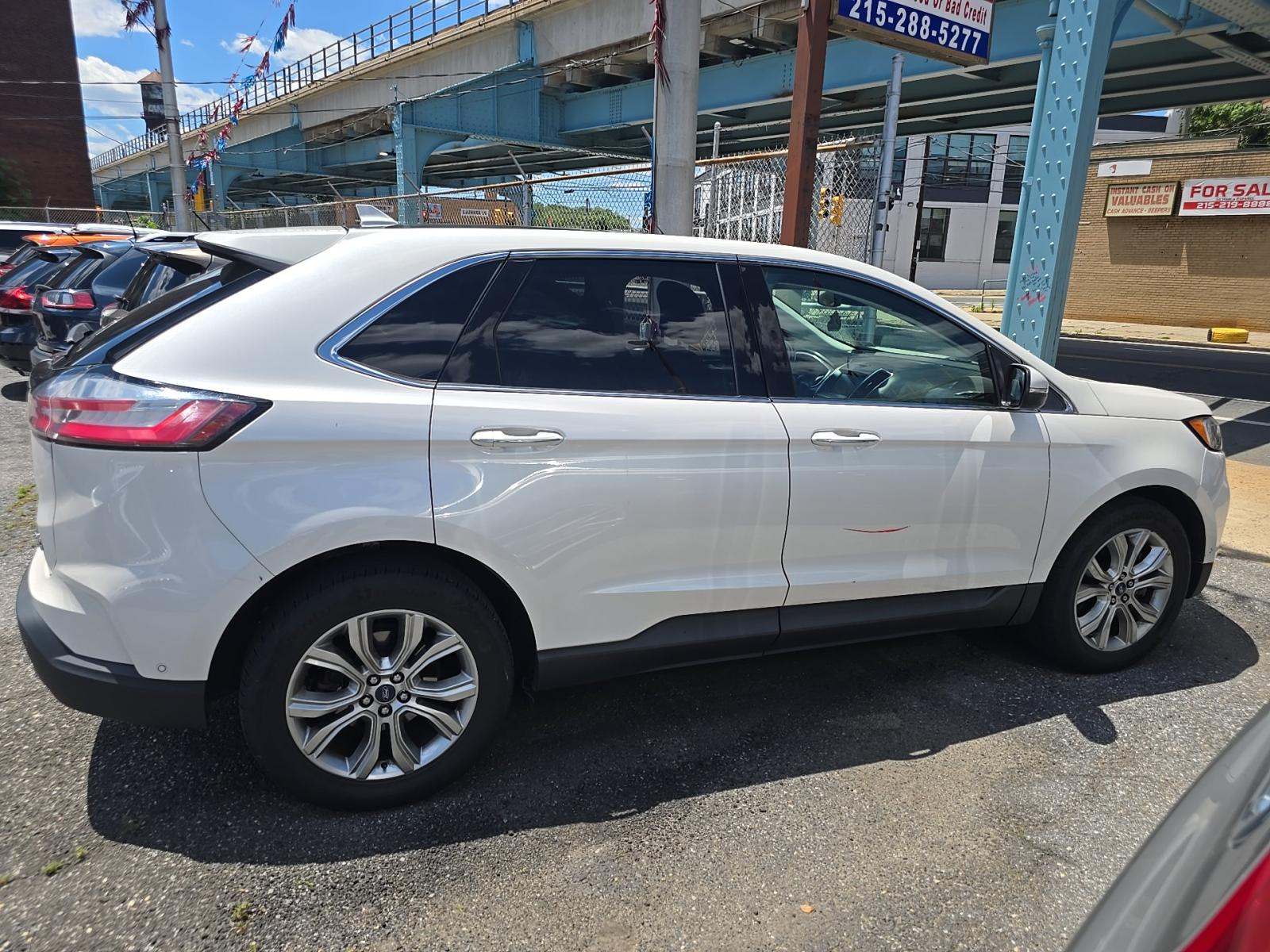 2019 Ford Edge Titanium AWD