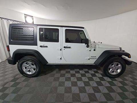 JEEP UNLIMITED SPORT - 4