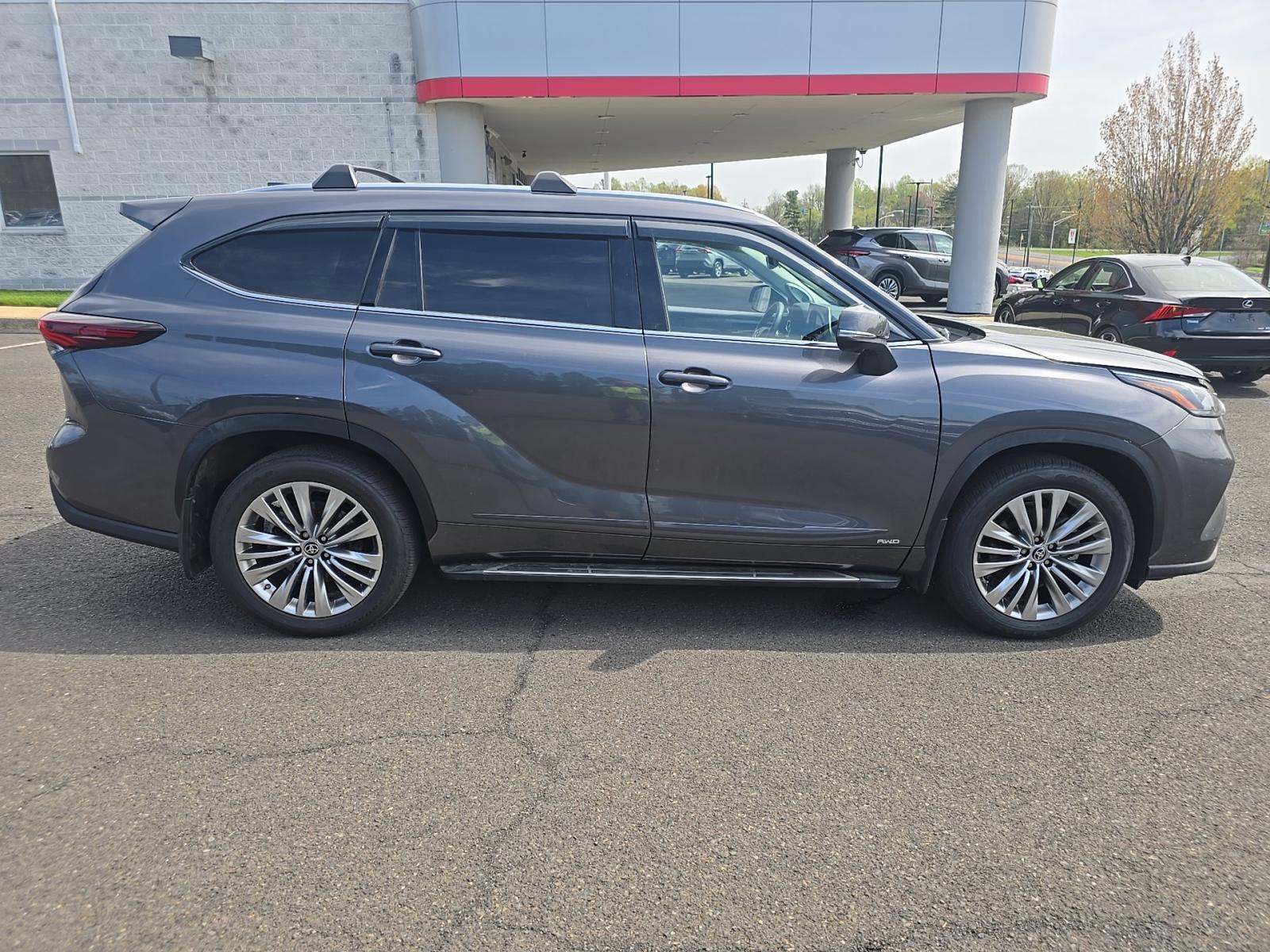 TOYOTA HIGHLANDER - 4