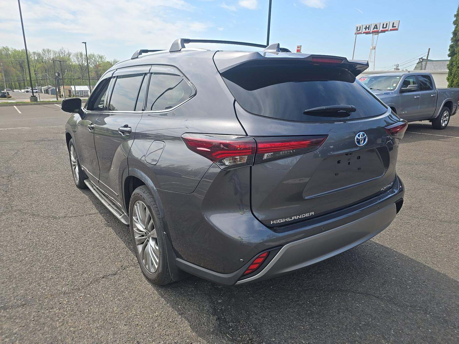 TOYOTA HIGHLANDER - 2