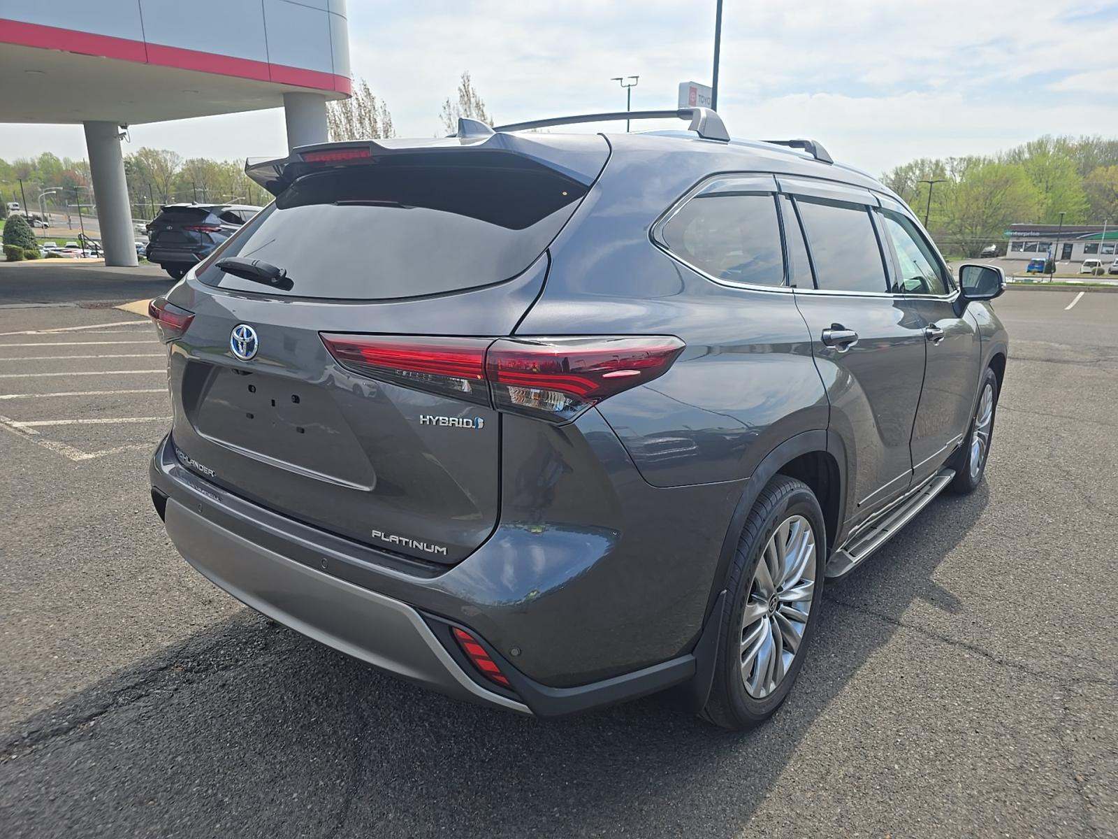 TOYOTA HIGHLANDER - 3