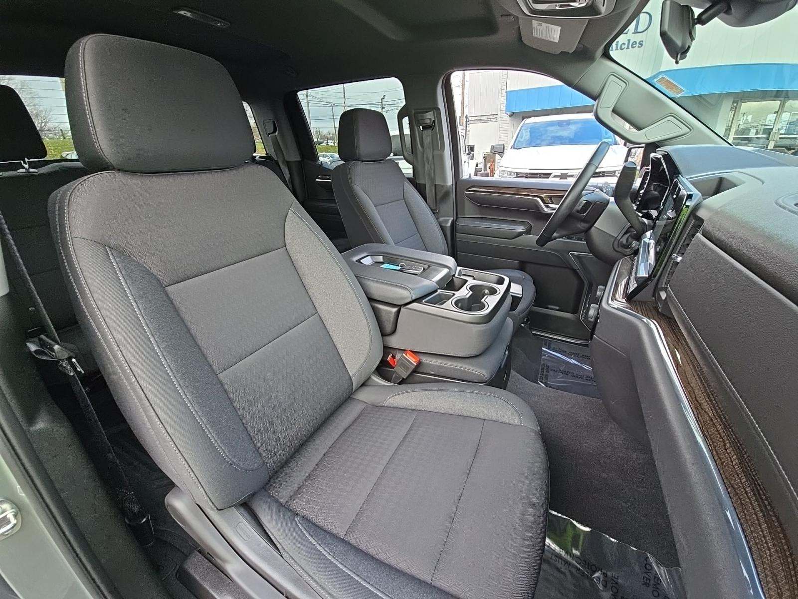 2024 Chevrolet Silverado 1500 LT Trail Boss AWD