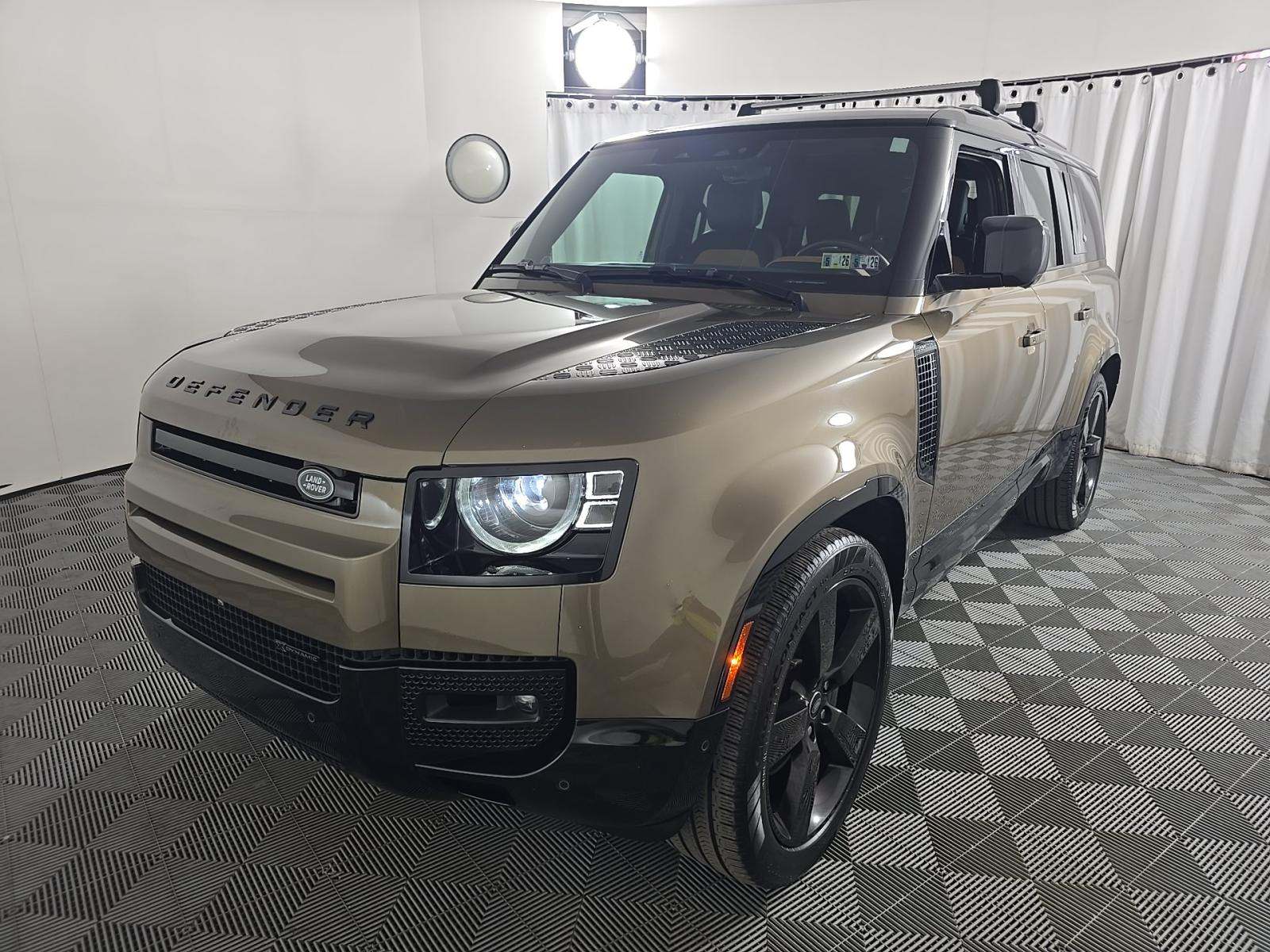 2023 Land Rover Defender 130 X-Dynamic SE AWD