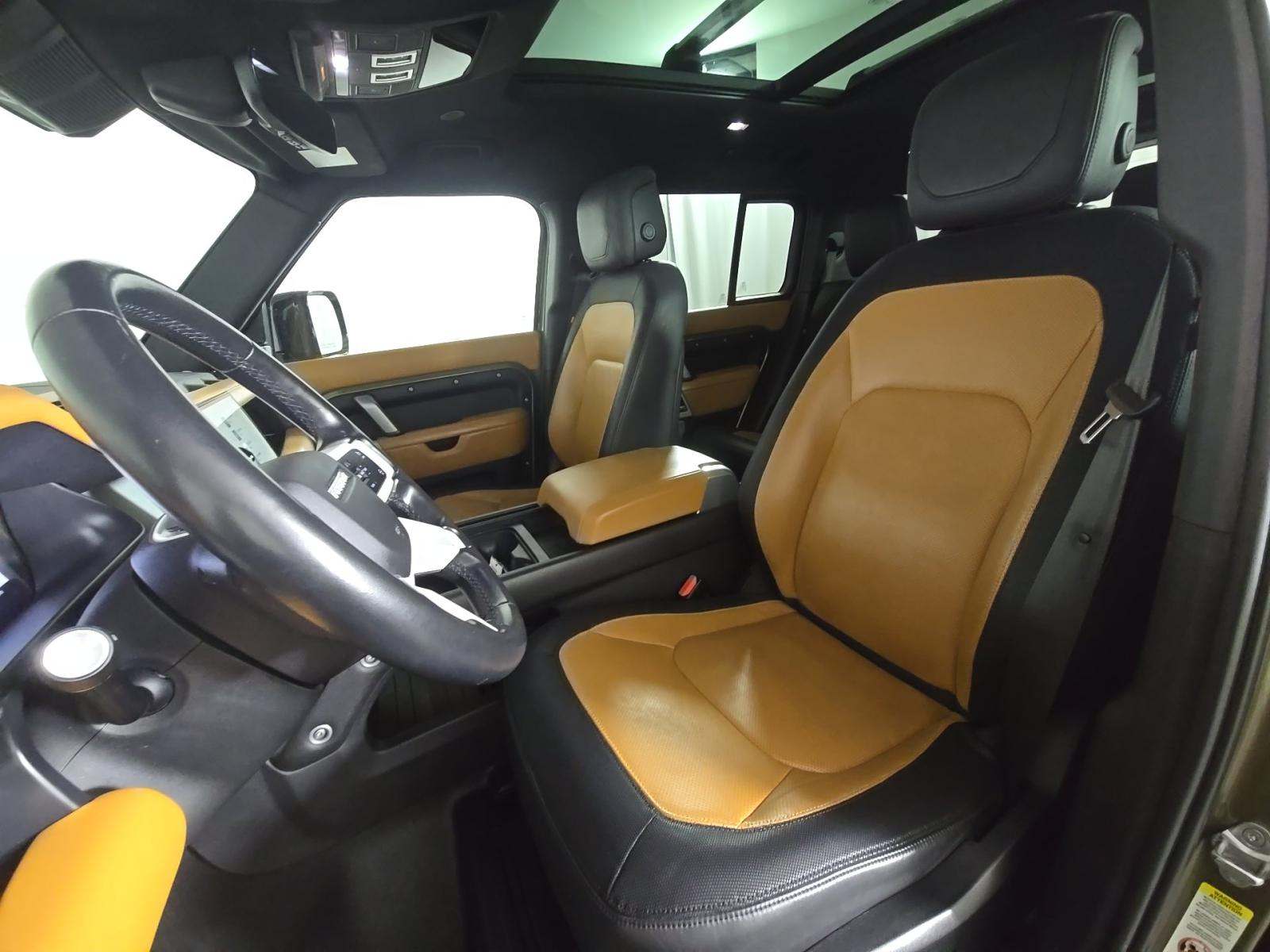 2023 Land Rover Defender 130 X-Dynamic SE AWD