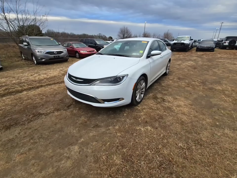 2016 Chrysler 200 Limited FWD