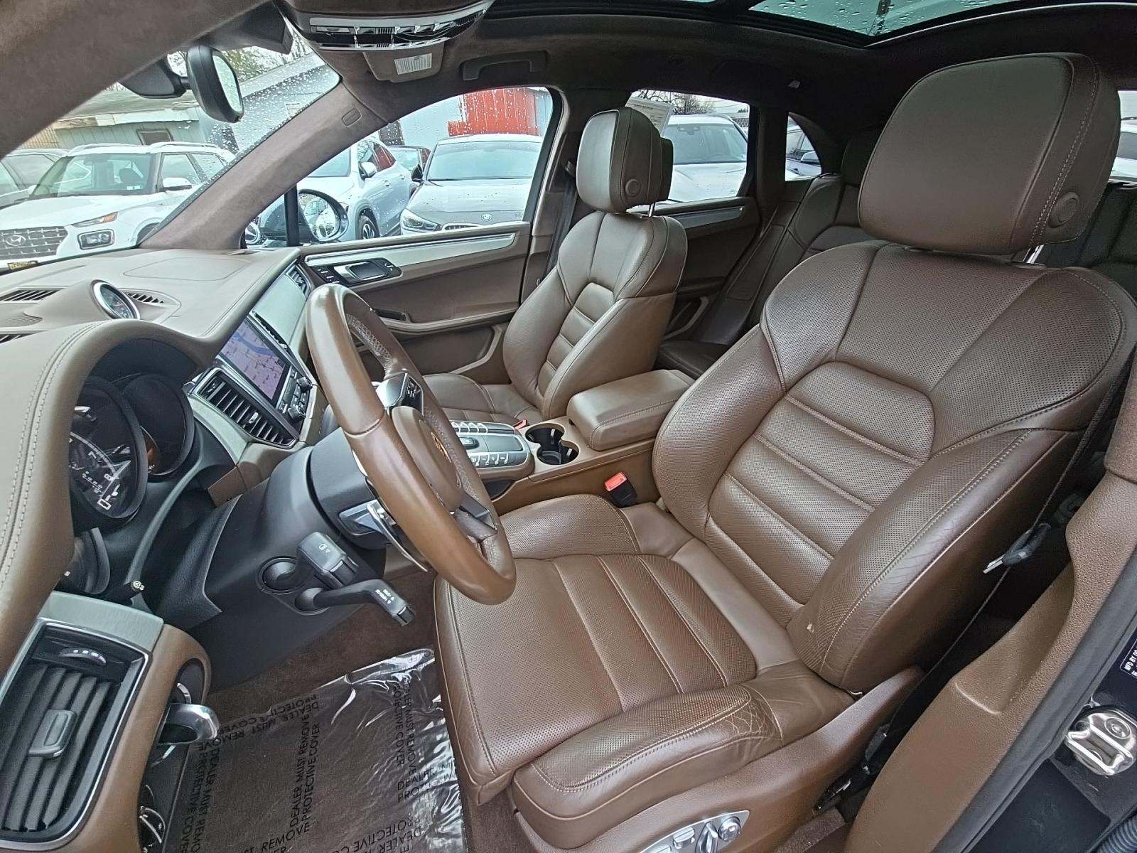 2018 Porsche Macan Turbo AWD